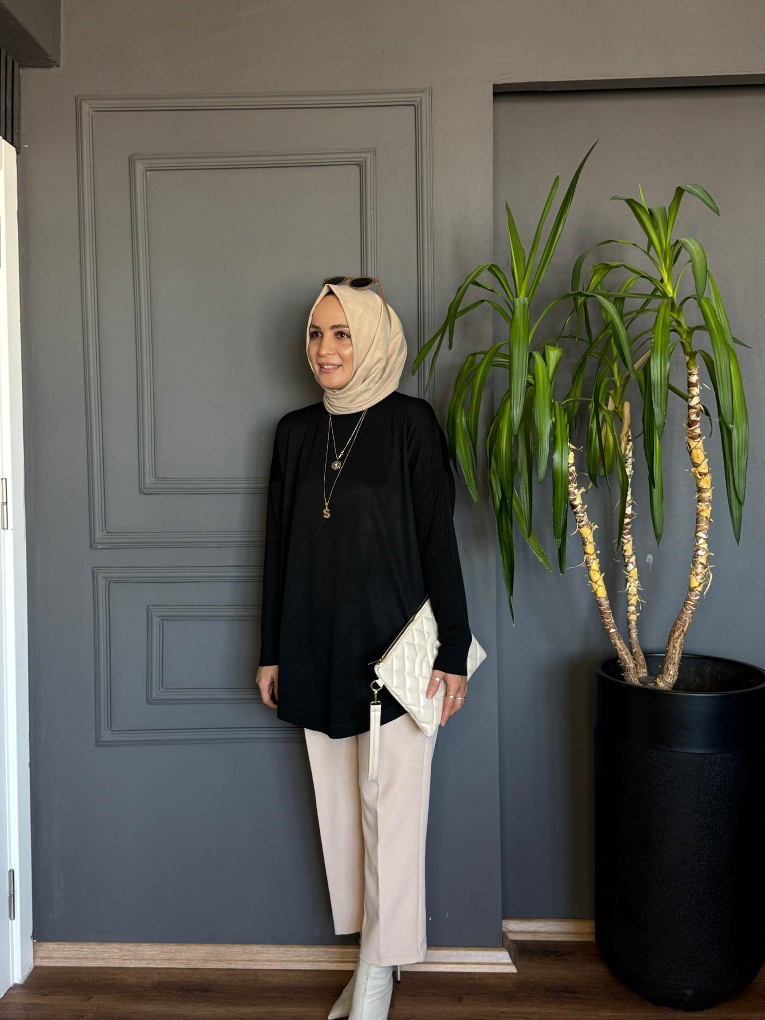 40972 MERSERİZE  TRİKO SİYAH 