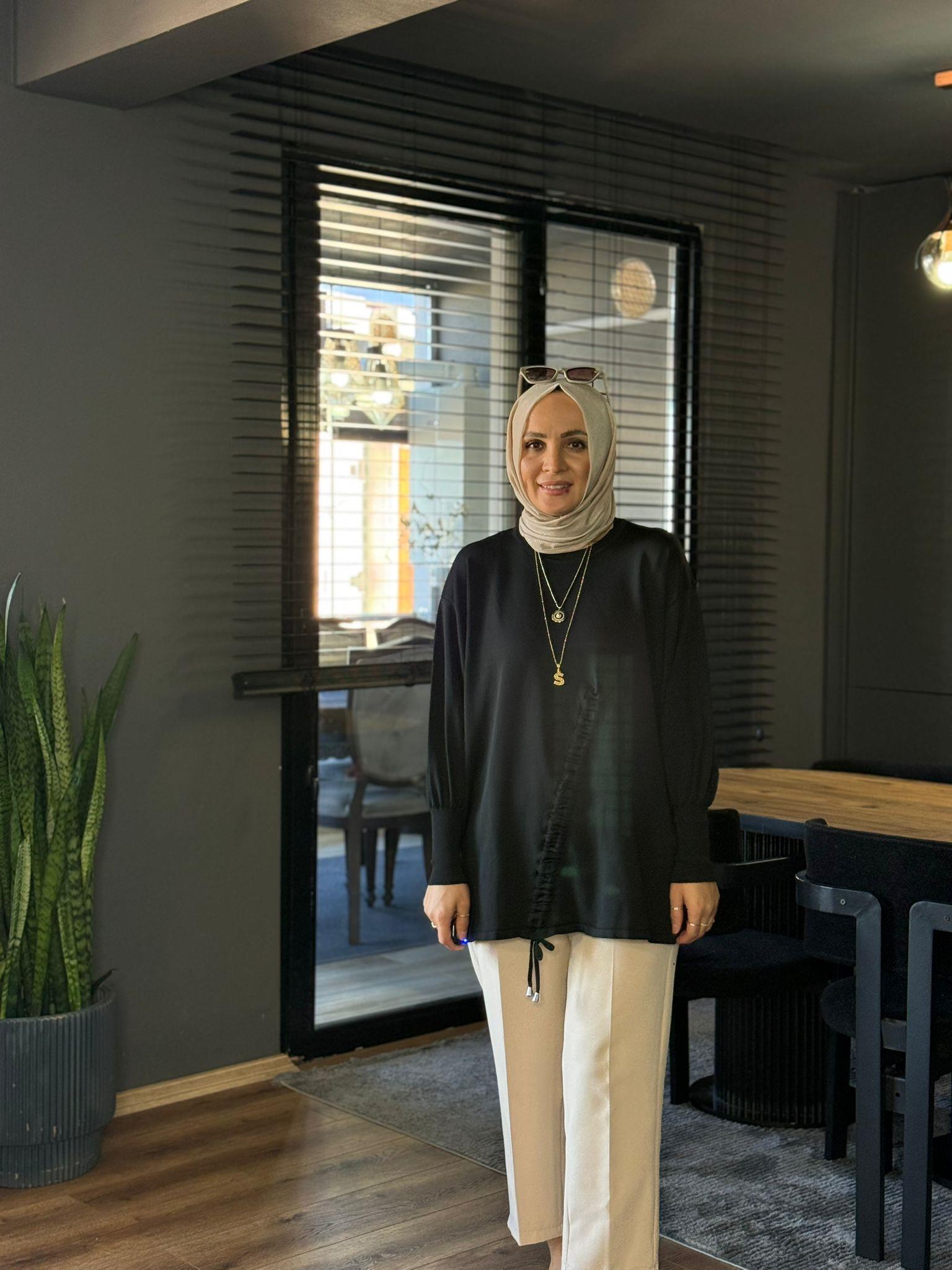 44197 AYARLANABİLİR BÜZGÜLÜ TUNİK SİYAH 