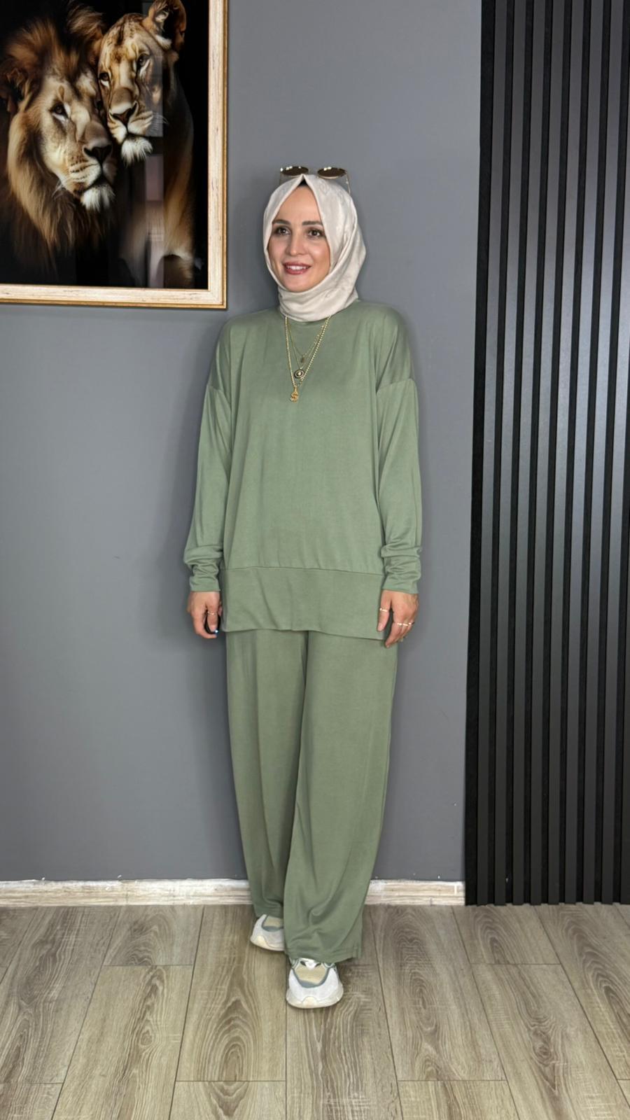 5715 OYSHO KUMAŞ TAKIM YEŞİL 