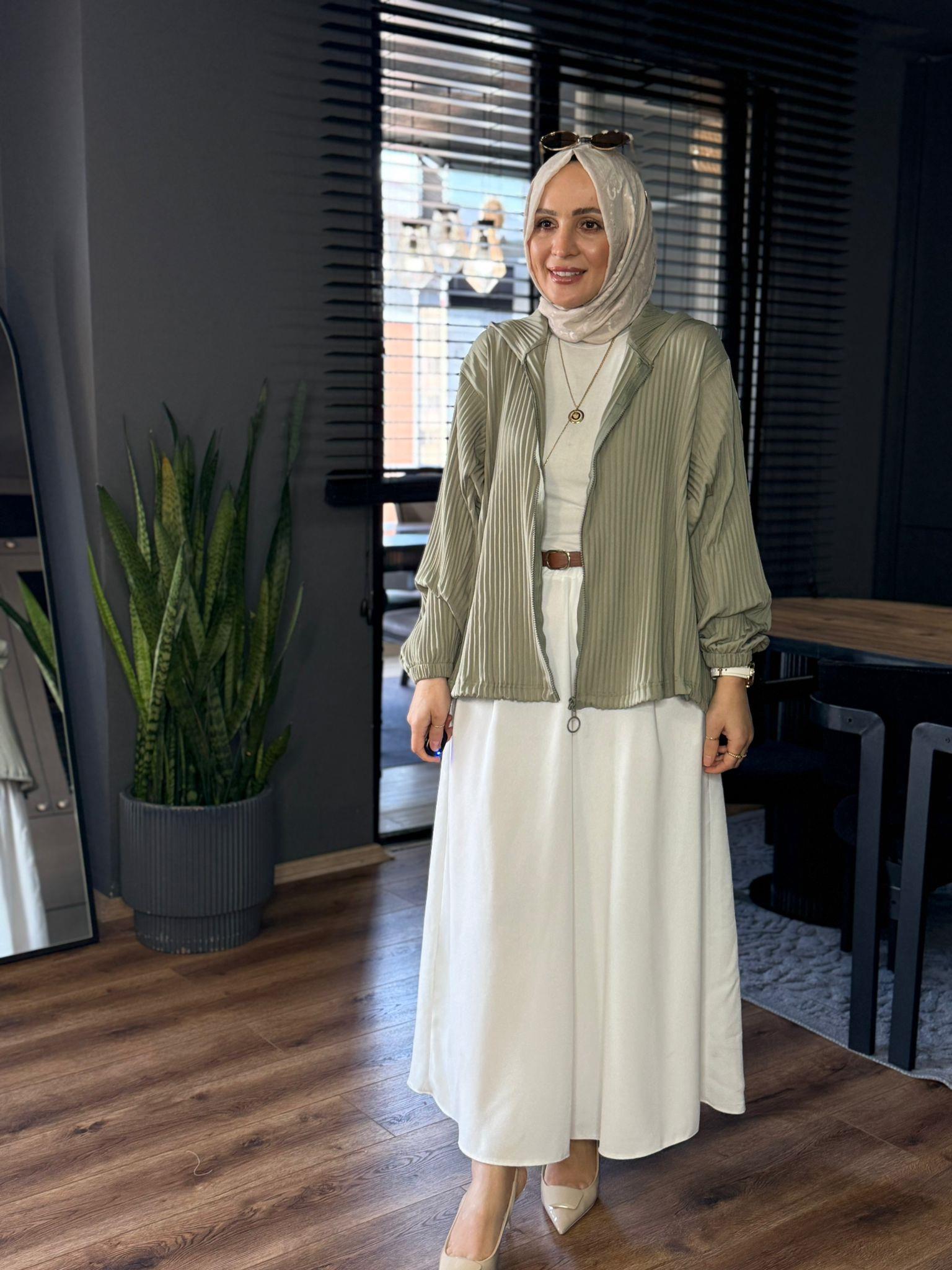 5780 PİLELİ KAPİŞONLU ADAÇAYI 