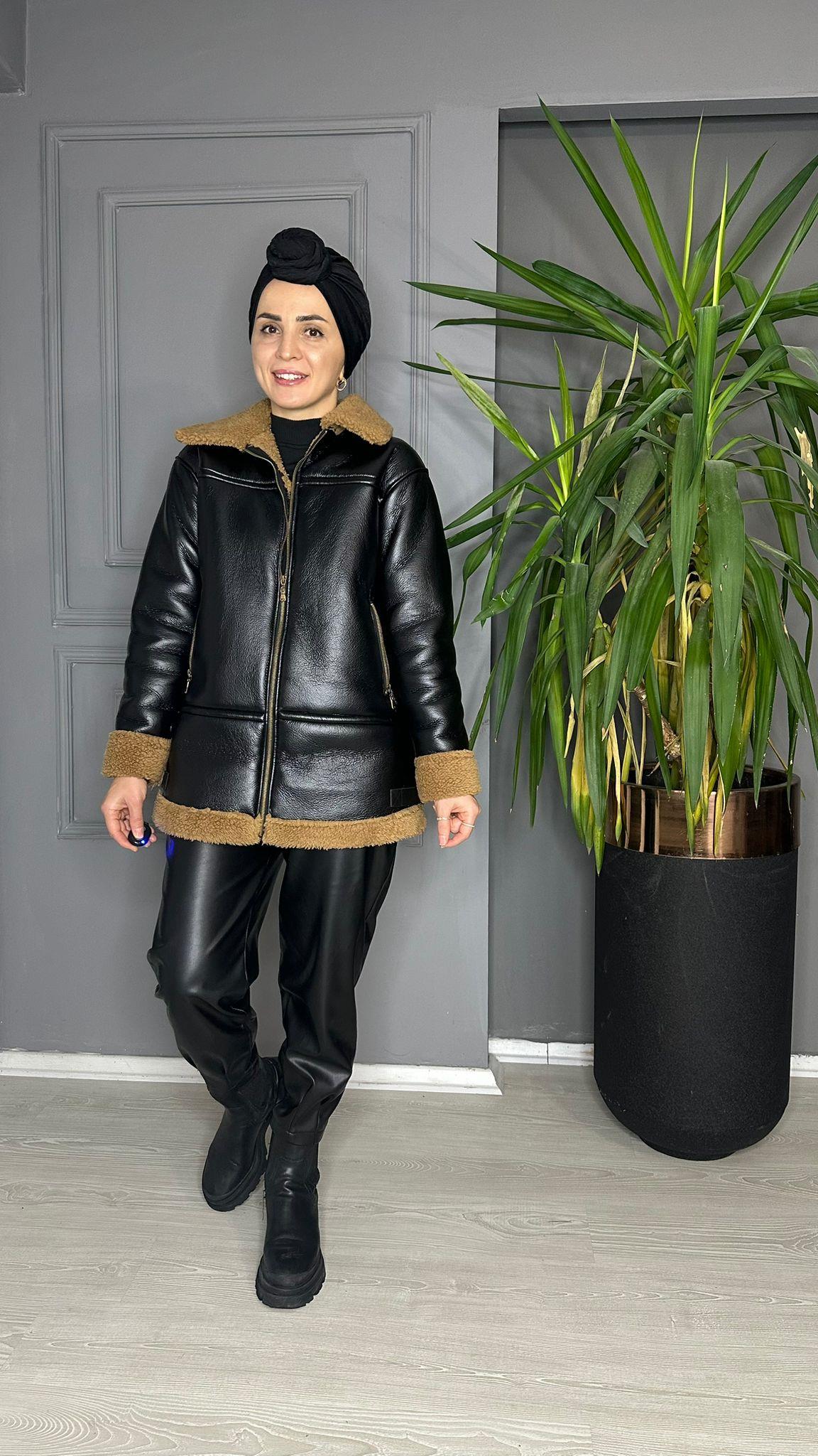 7304 KÜRKLÜ MONT SİYAH 