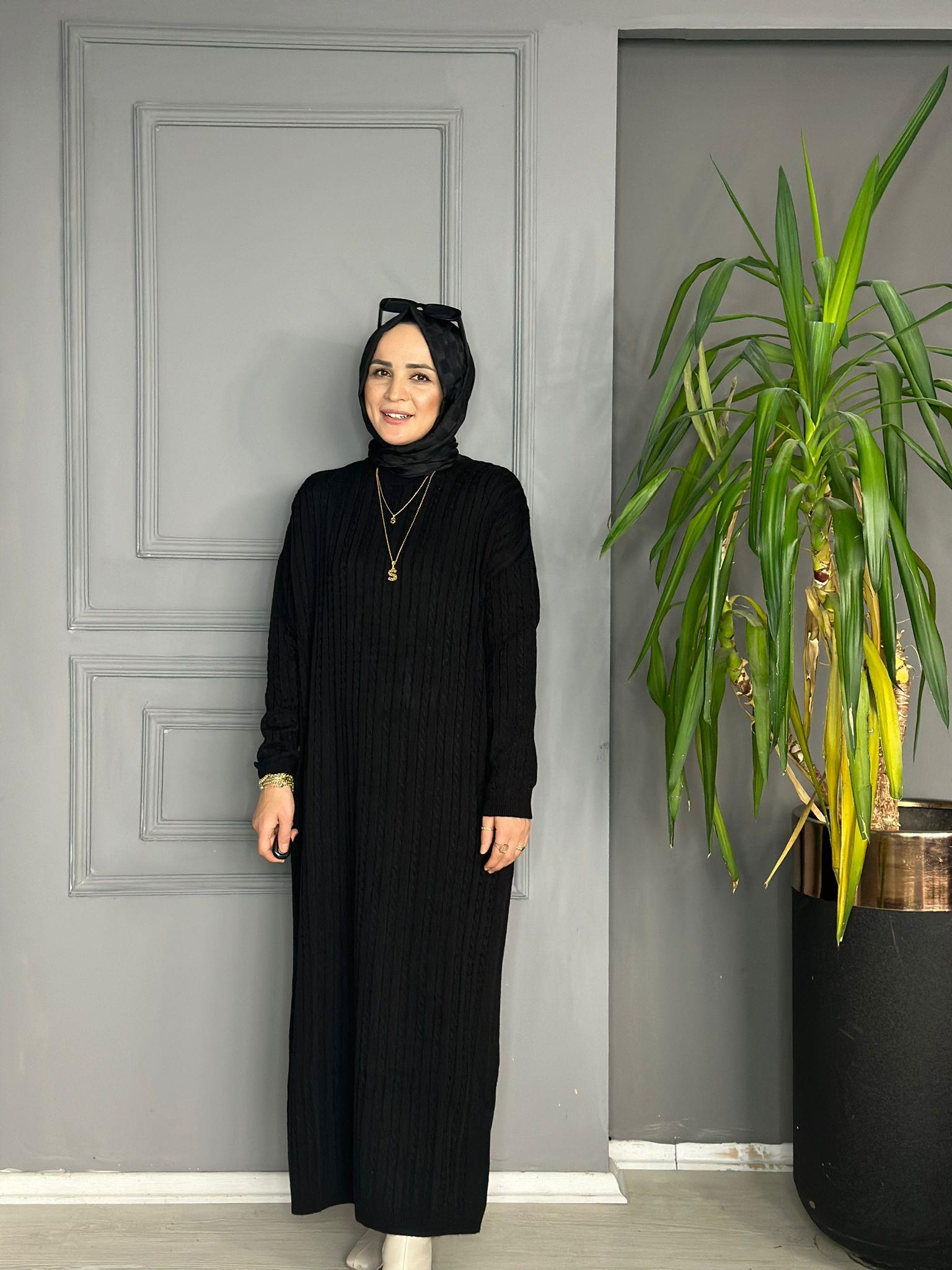 81012  ÖRGÜLÜ ELBİSE SİYAH