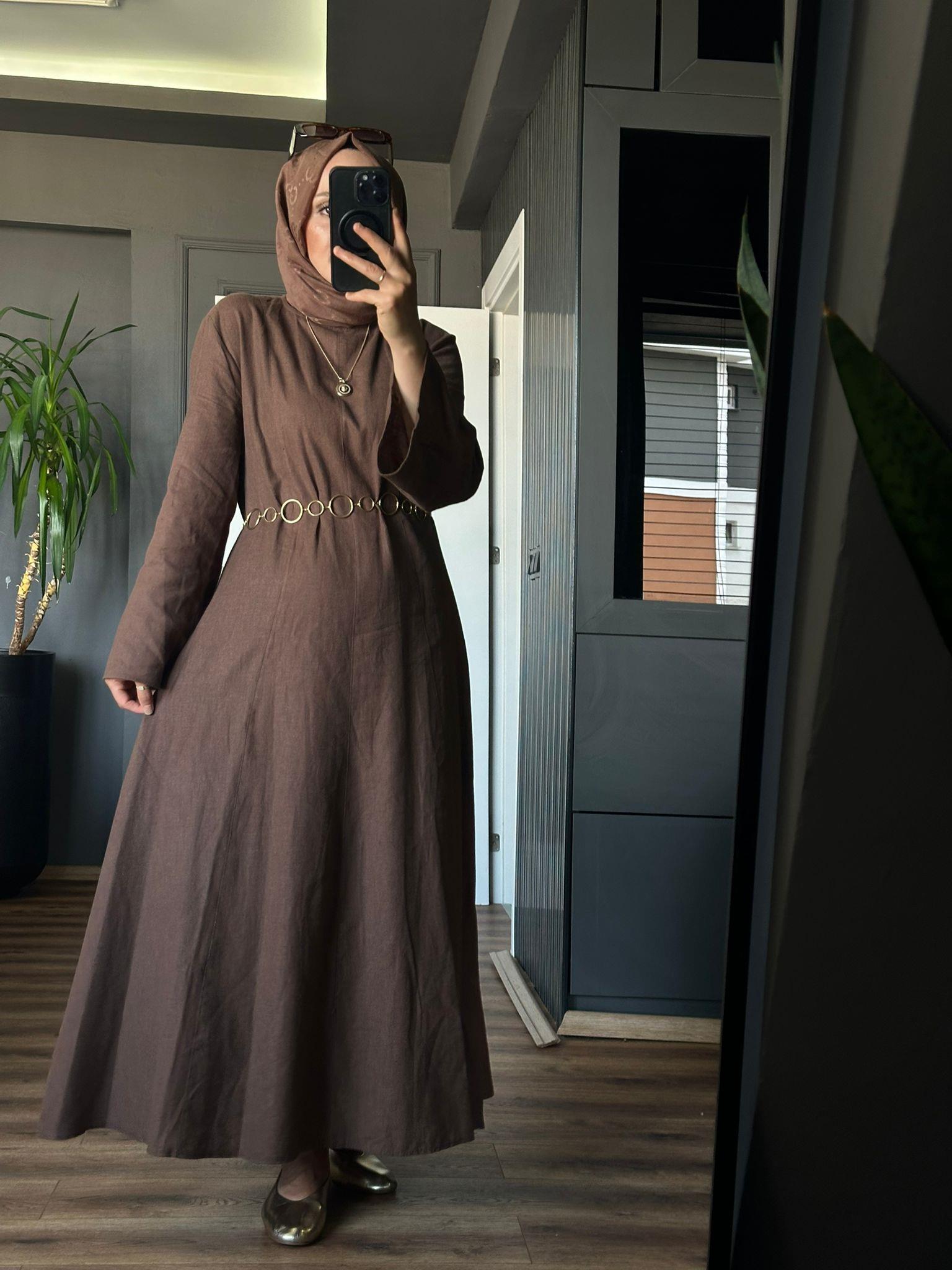 8401 KETEN HASIR KEMERLİ ELBİSE KAHVERENGİ 