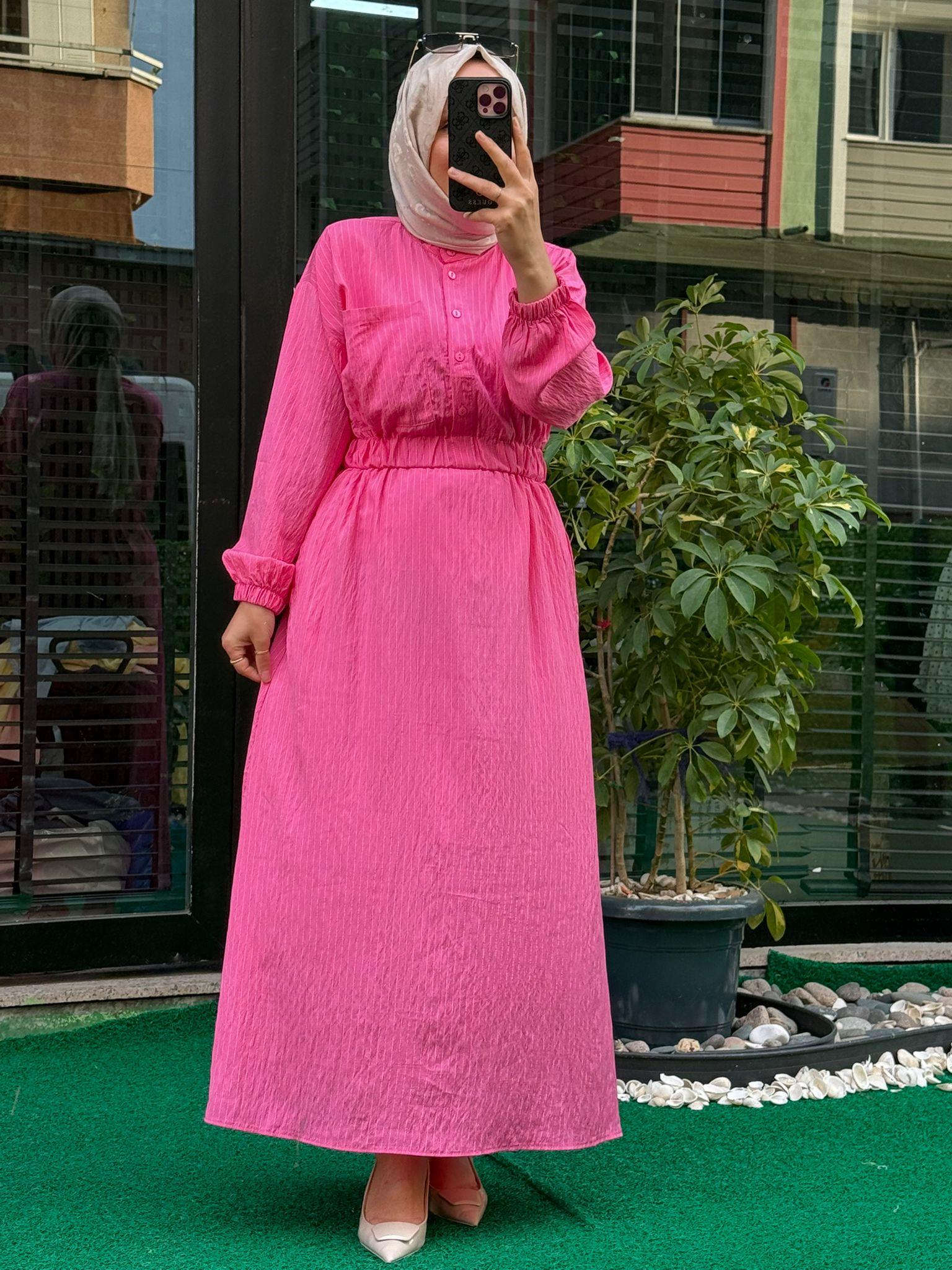 9239 BELİ LASTİKLİ ÇİZGİLİ ELBİSE PEMBE 