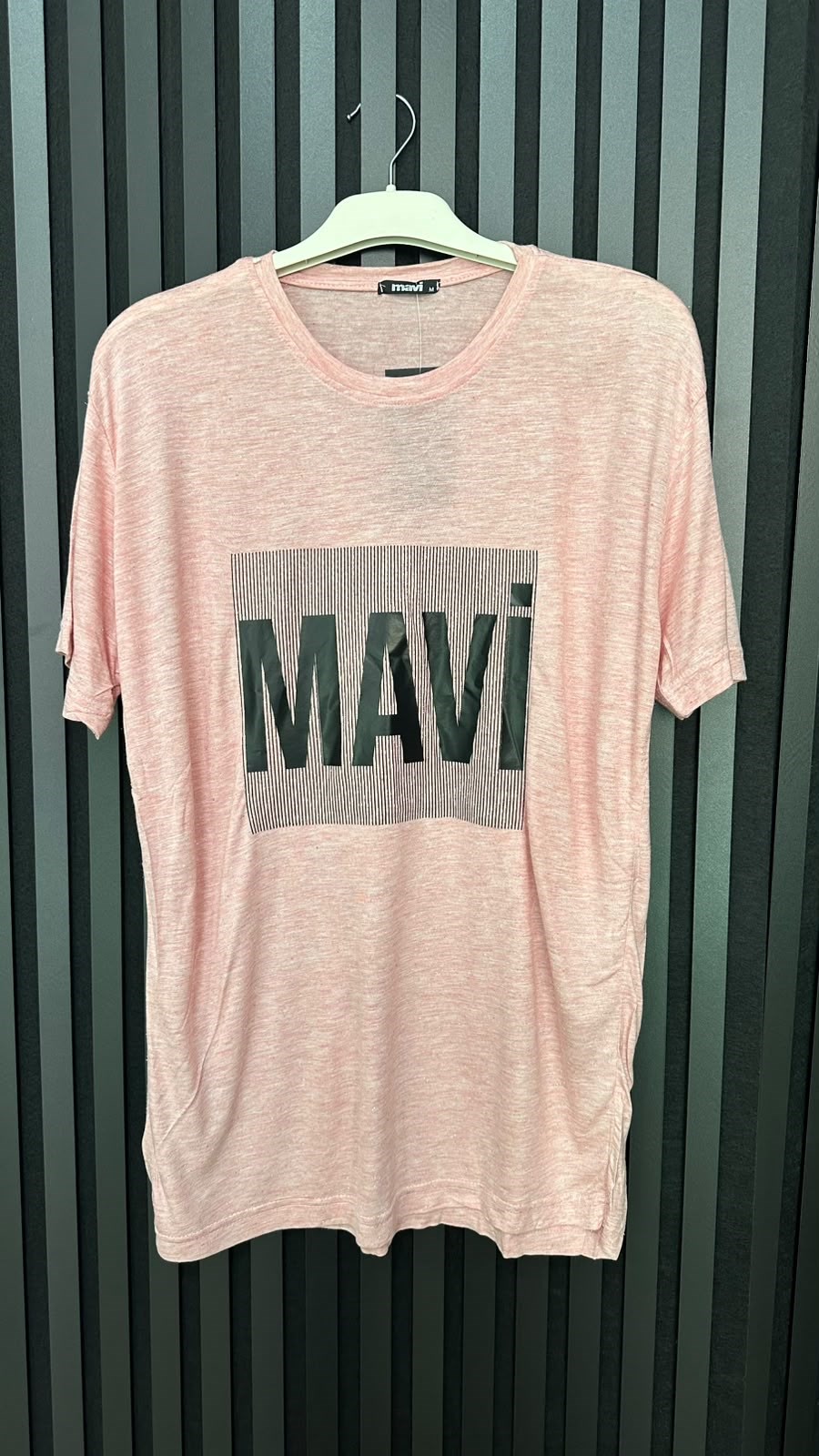 MAVİ BASKILI TİŞÖRT TOZ PEMBE
