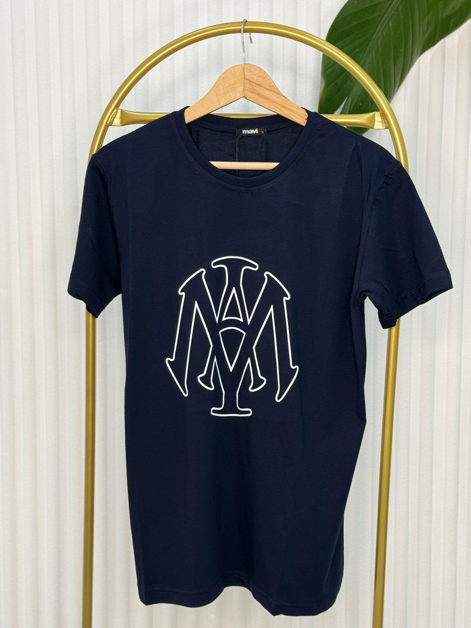MAVİ TİŞÖRT SİYAH 