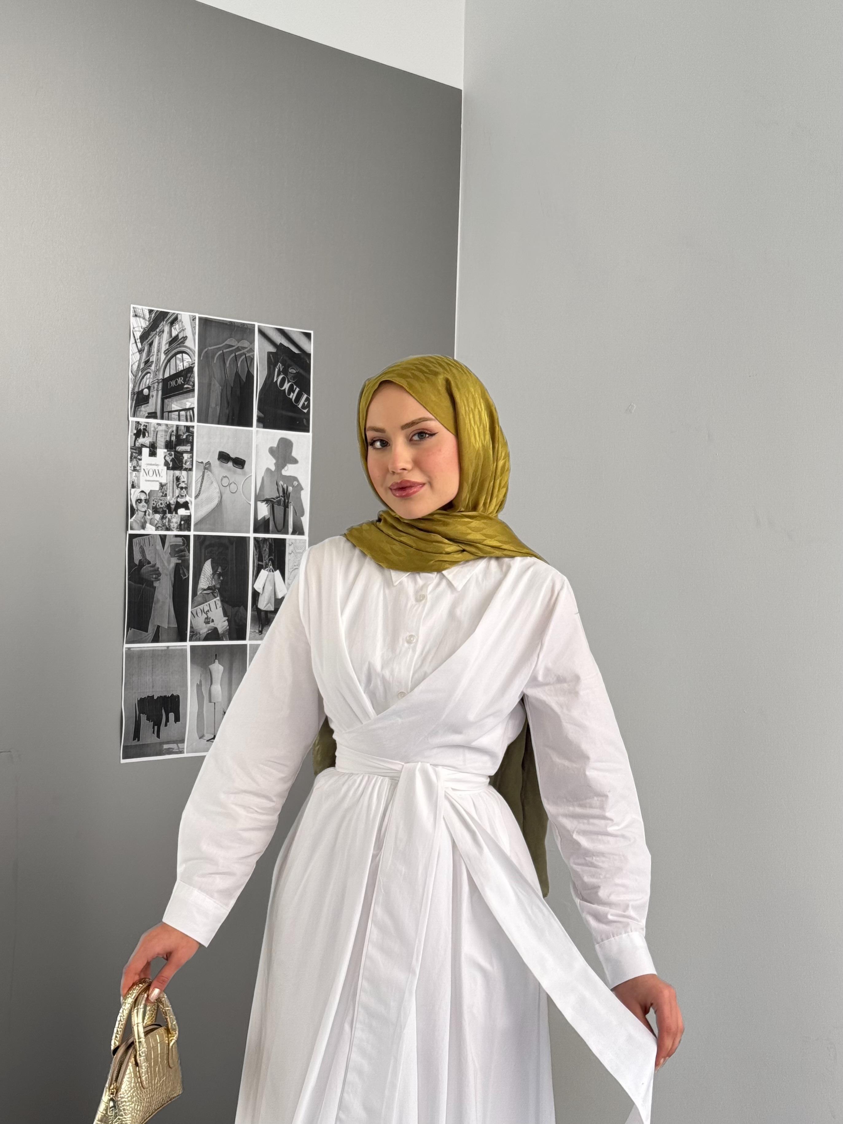 Belden Bağlamalı Poplin Elbise Beyaz