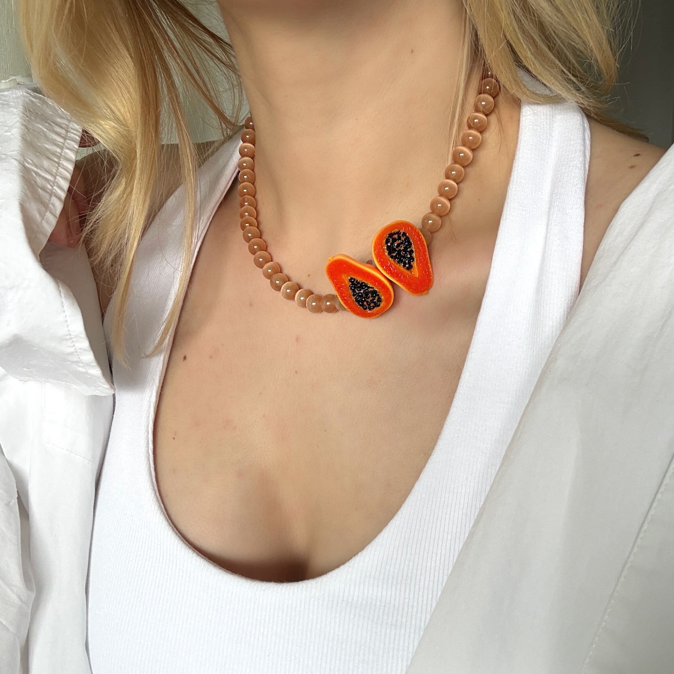Apricot Kolye