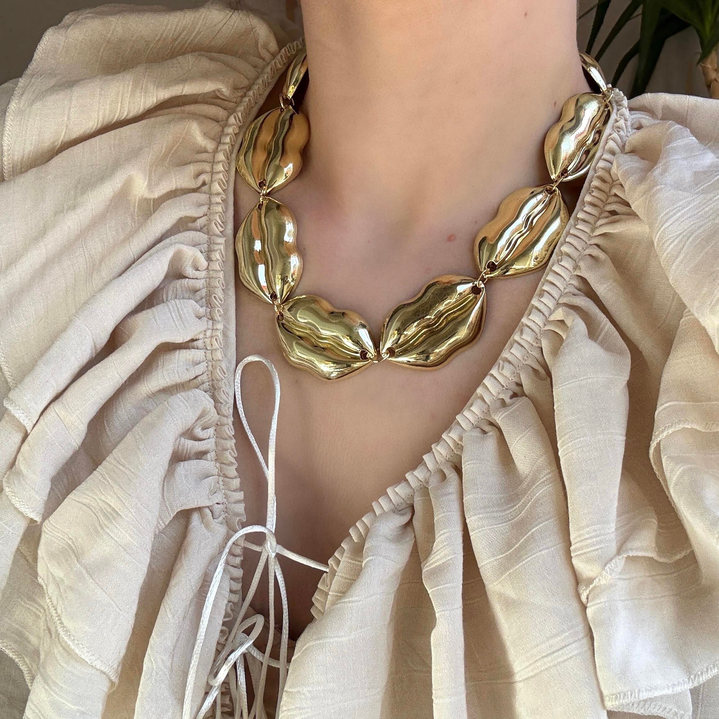 Gold Dudak Kolye