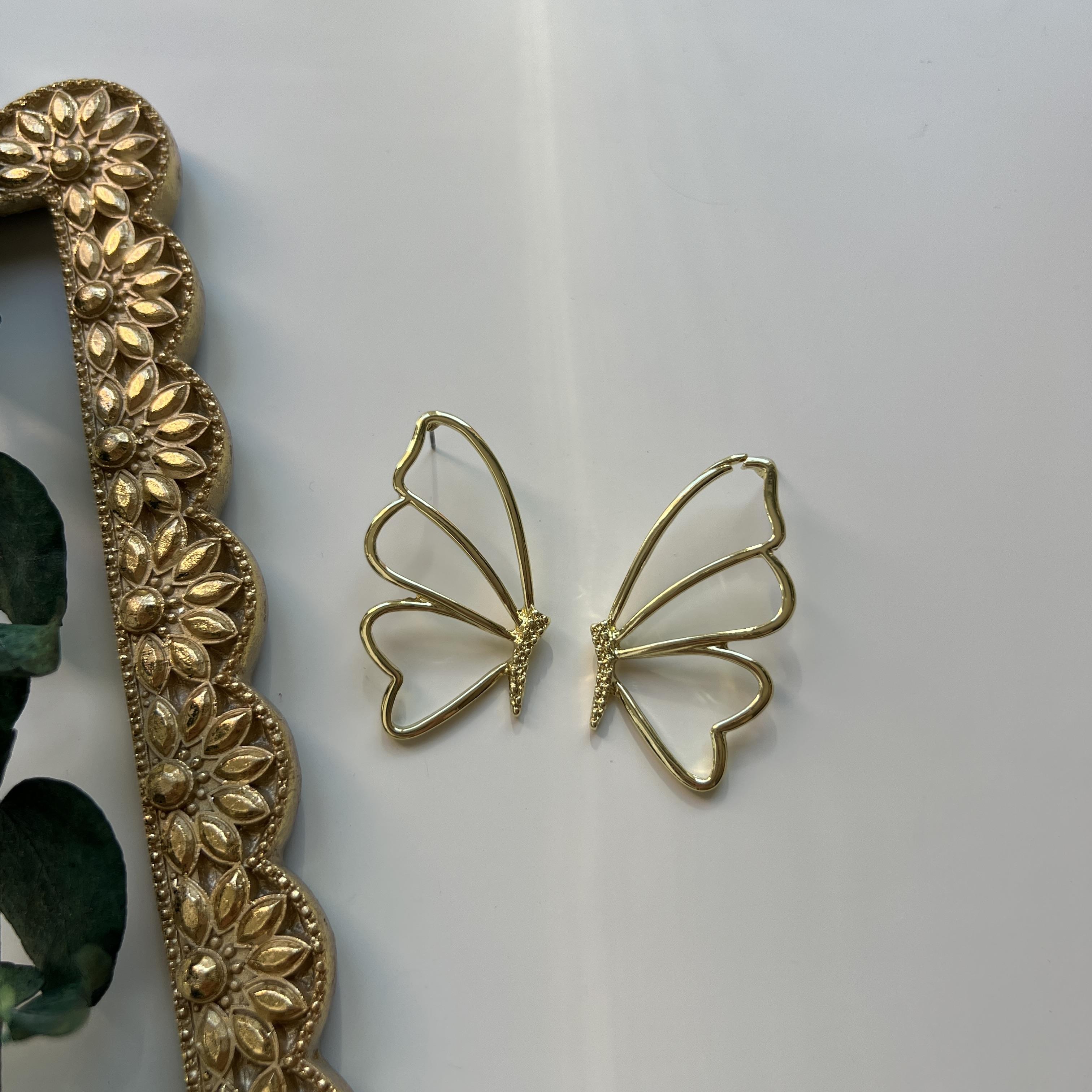 Gold Kelebek Küpe