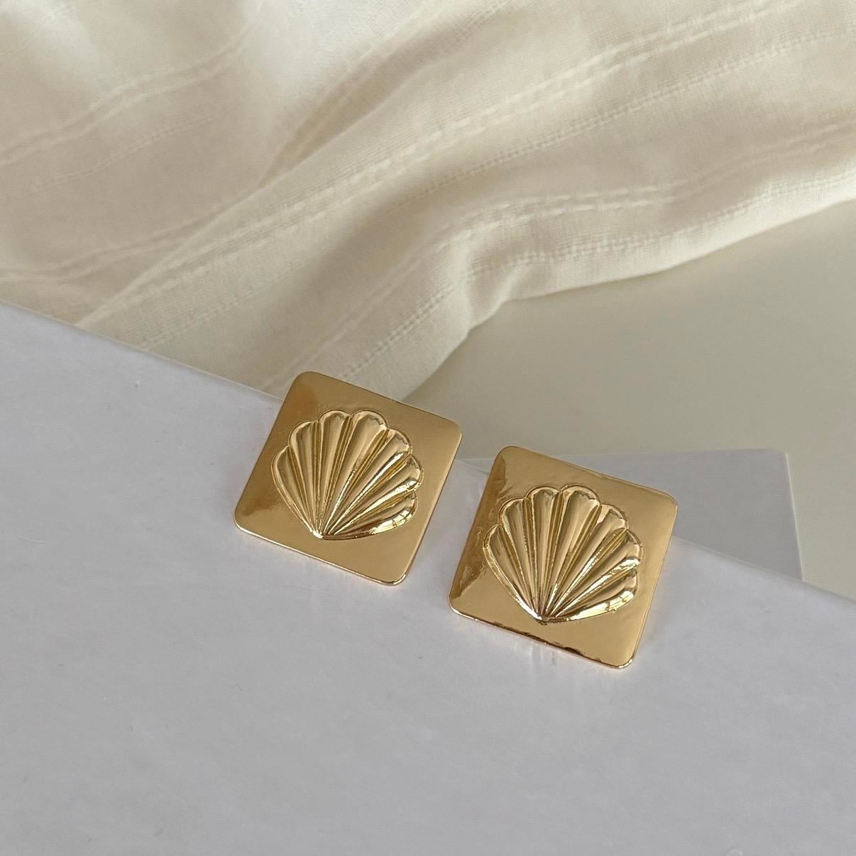 Gold Shell Küpe