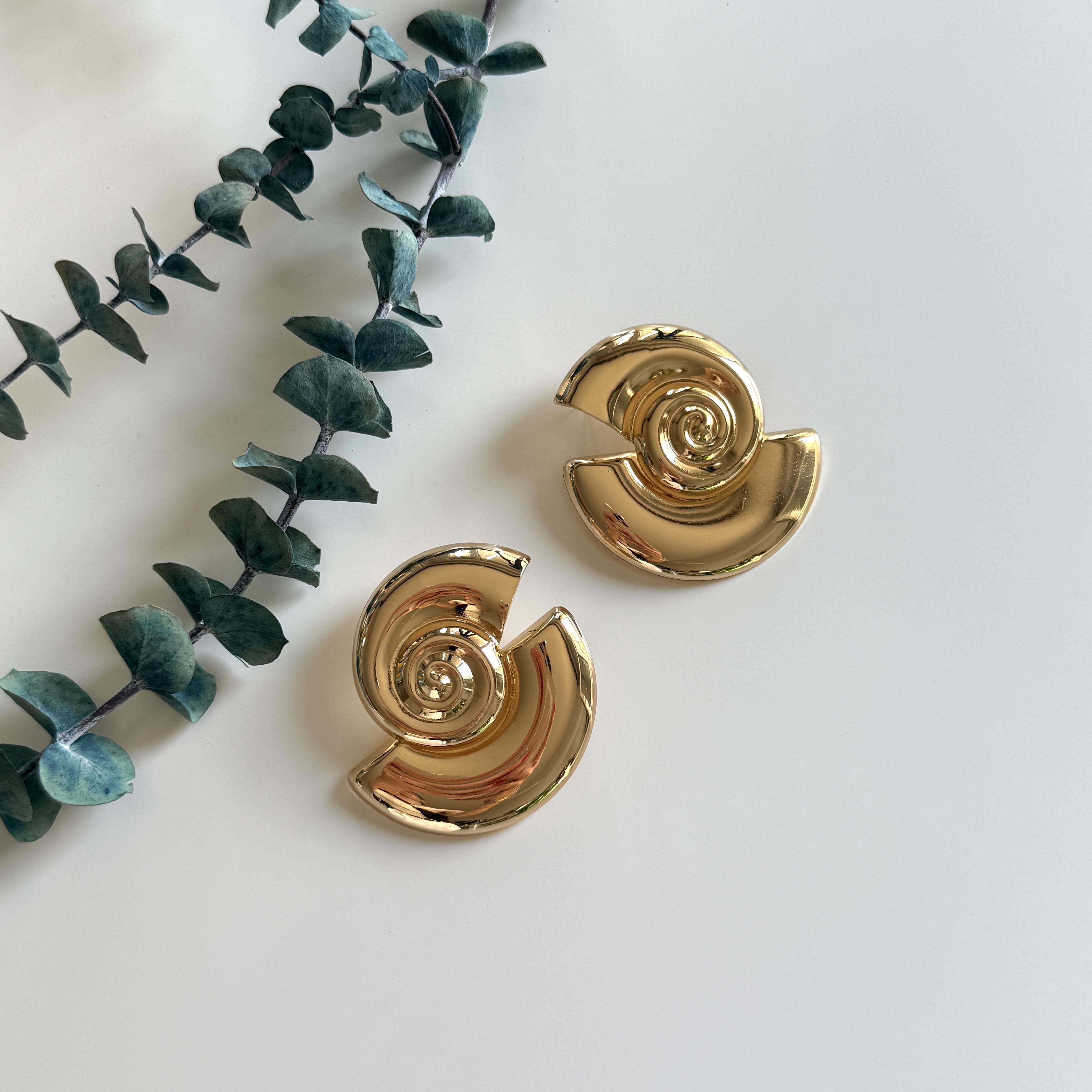 Gold Vintage Küpe
