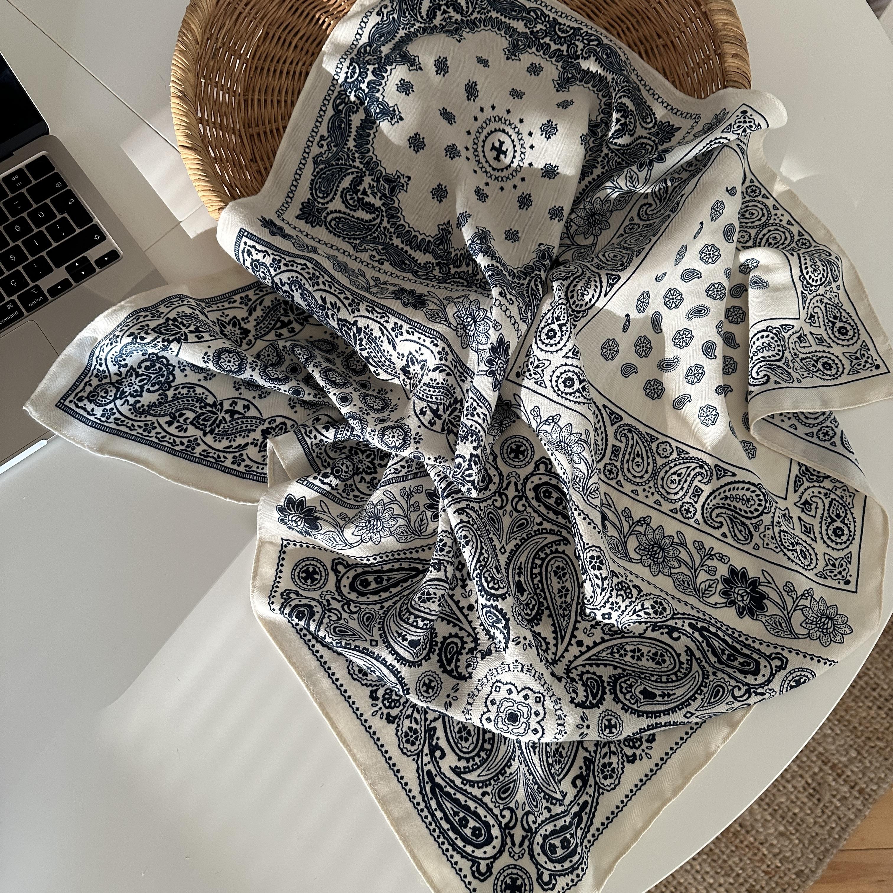 Mavi Desenli Şal&Fular&Bandana 70X70