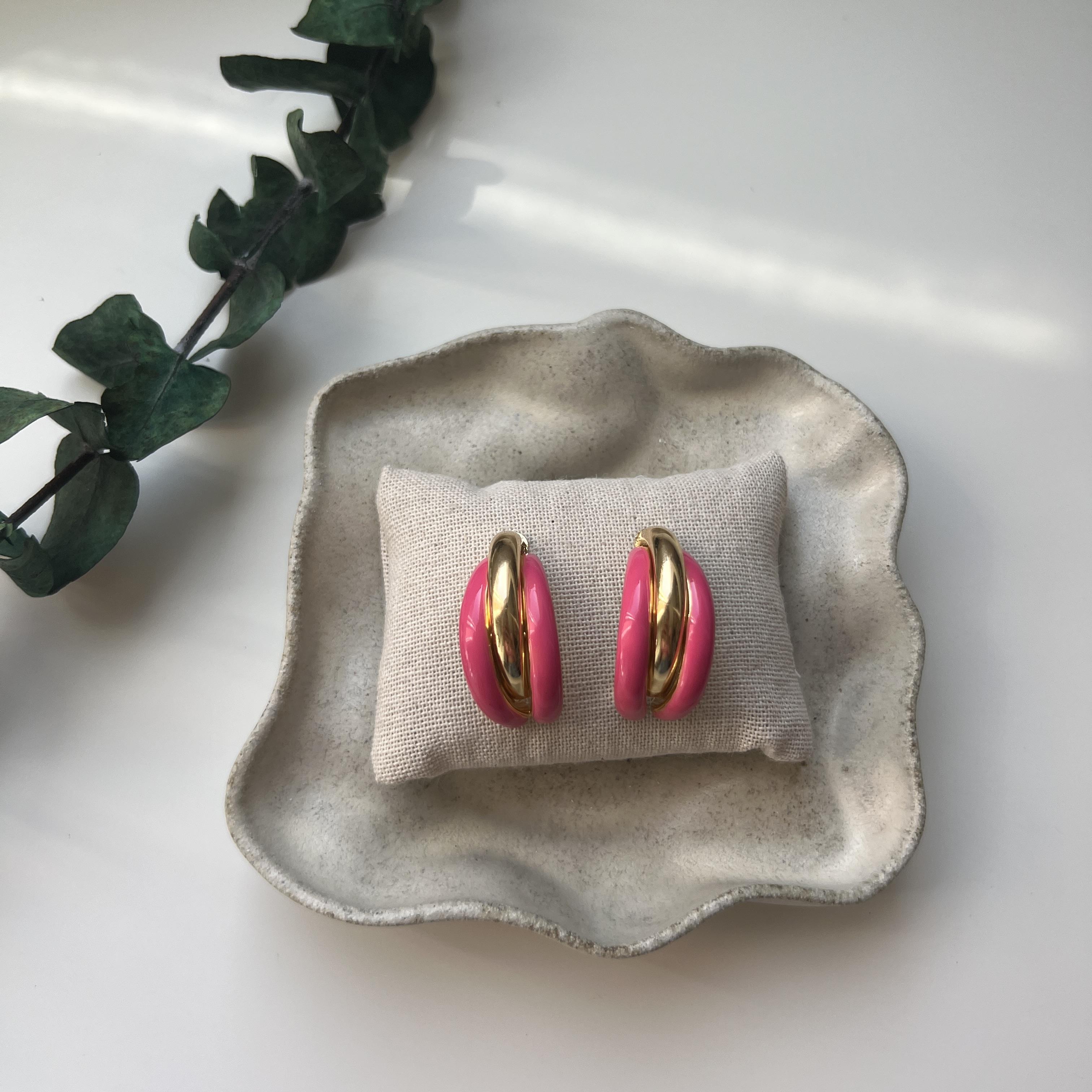 Neon Pembe Mineli Bombe Küpe