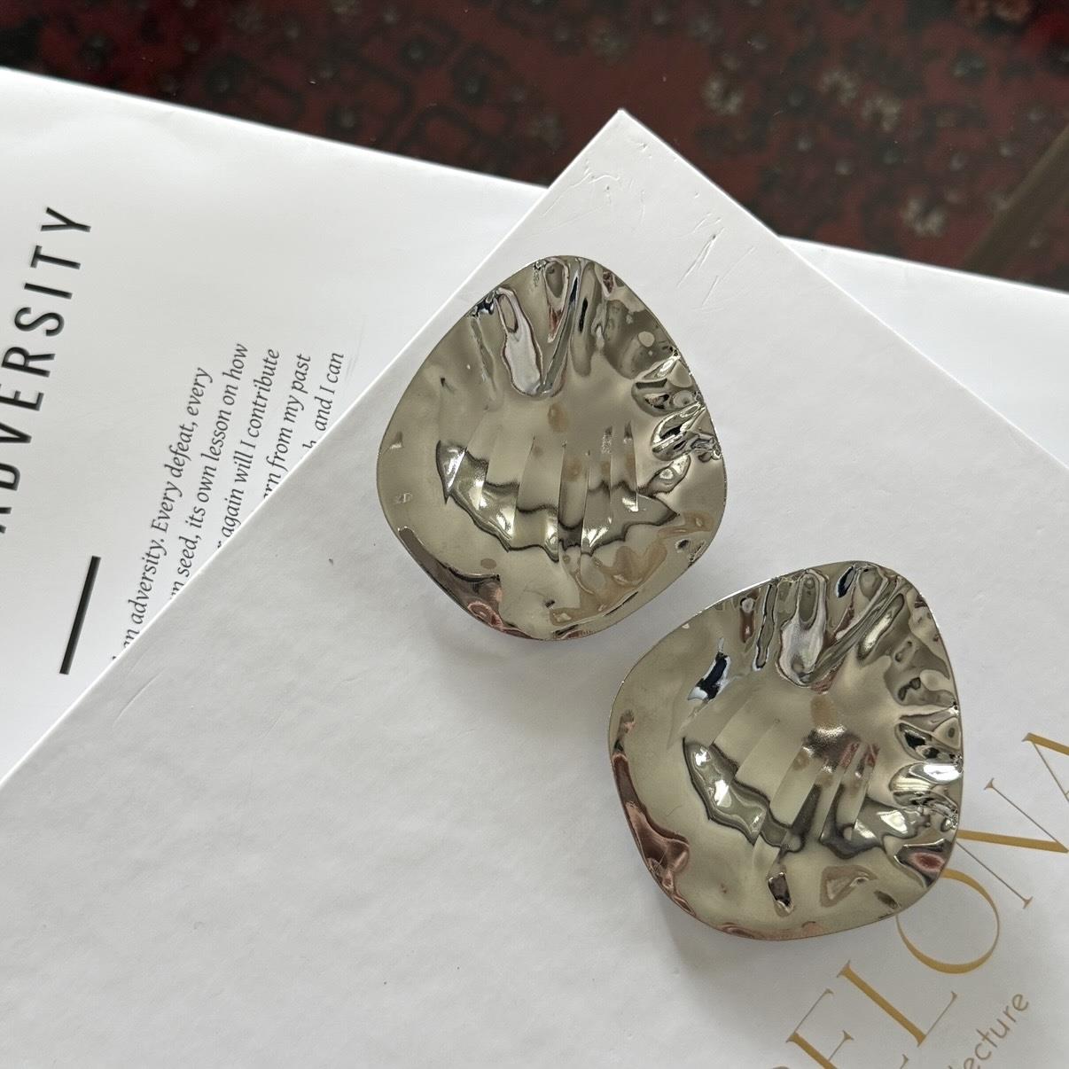 Silver Büyük Oval Küpe
