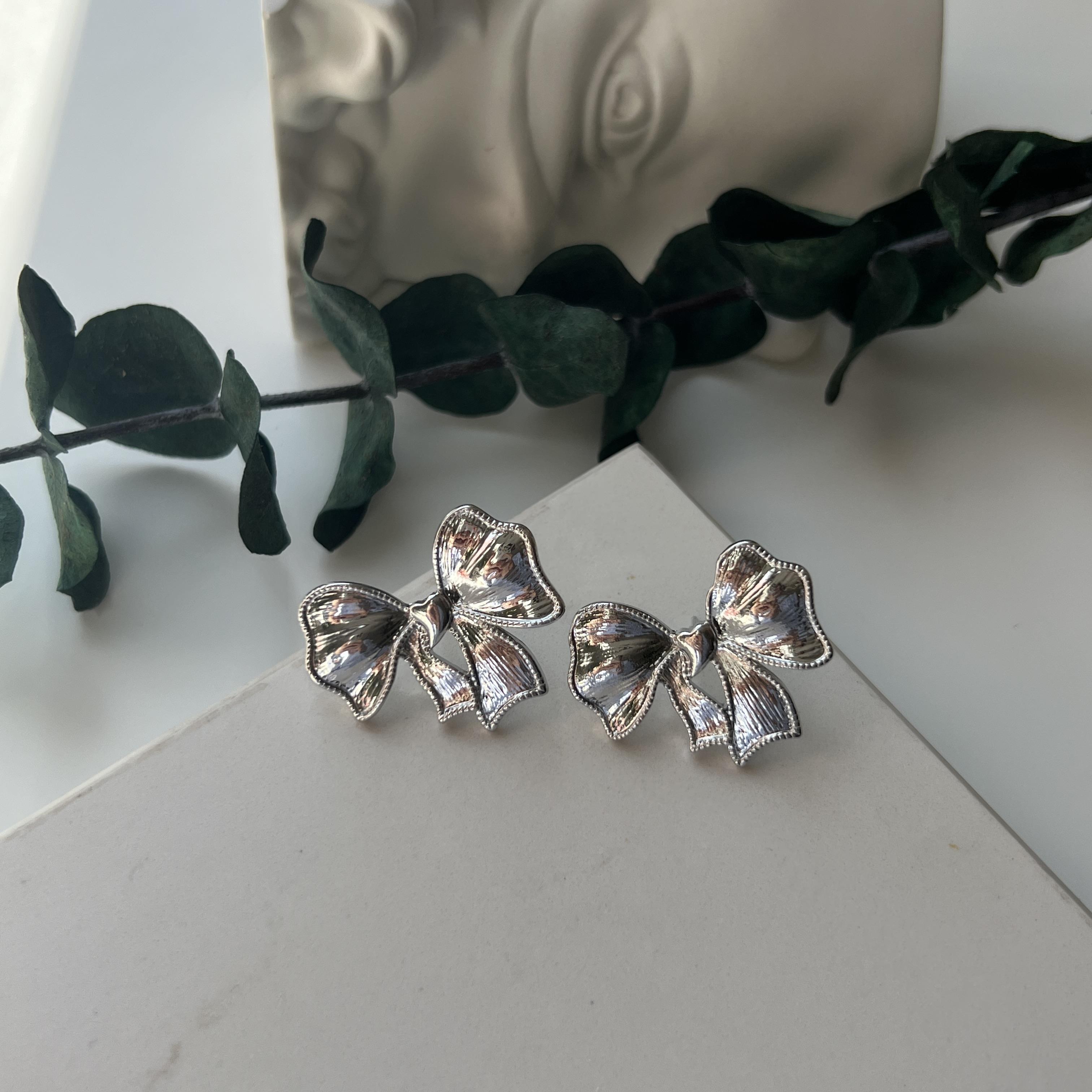 Silver Fiyonk Küpe