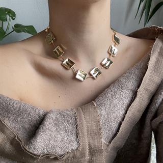 Gold Kare Plaka Kolye