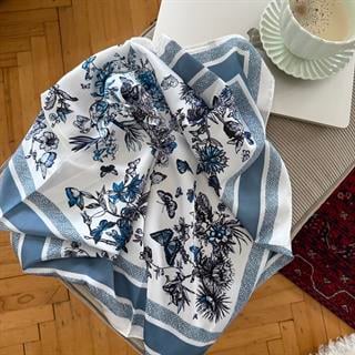 Marka Desenli Fular 70X70