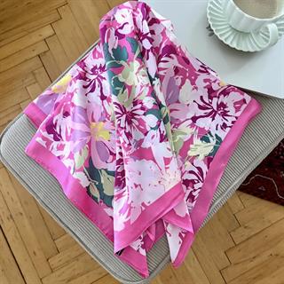 Pembe Çiçekli Fular 70X70