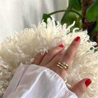 Sarmal Taşlı Yüzük