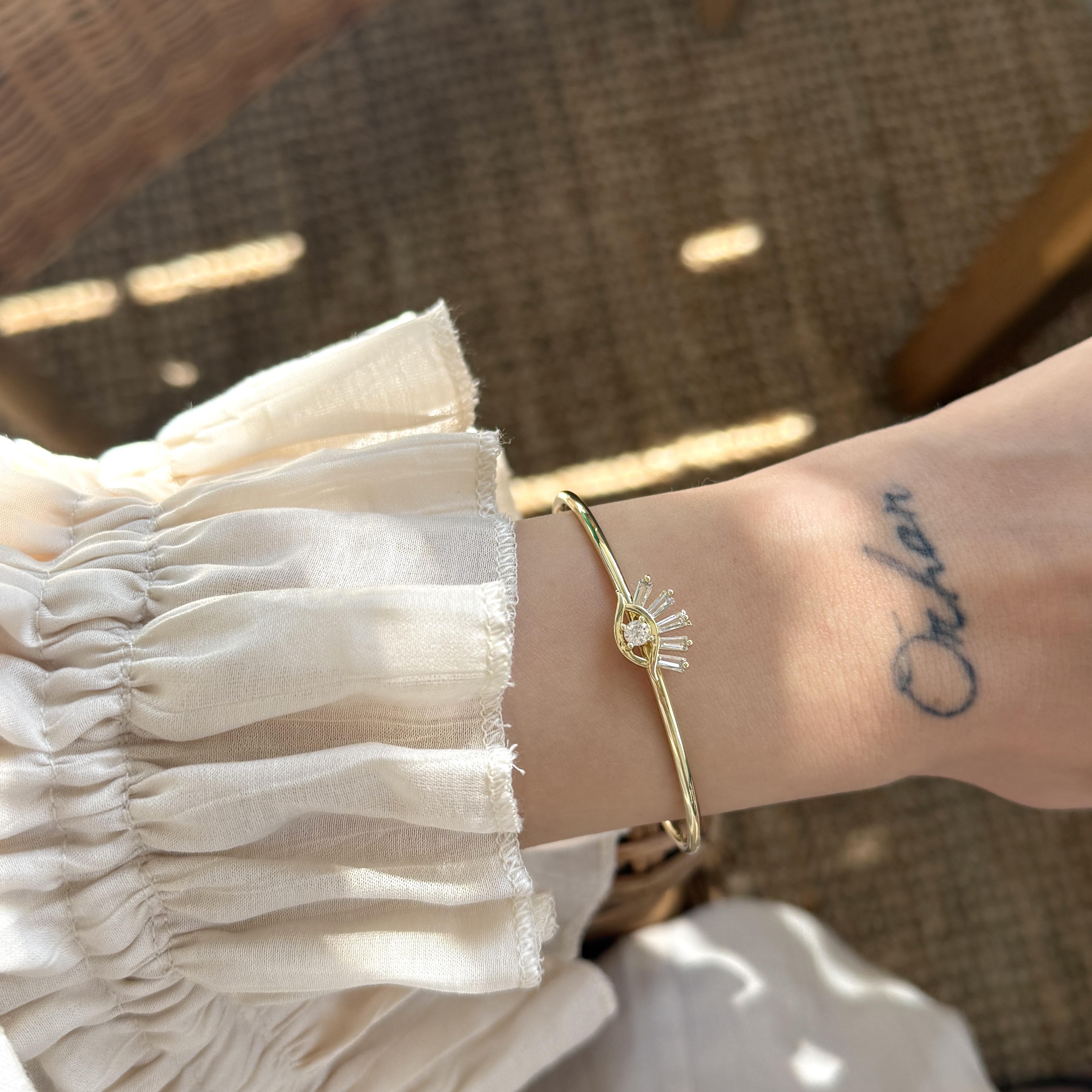 Baget Taşlı Göz Bilezik