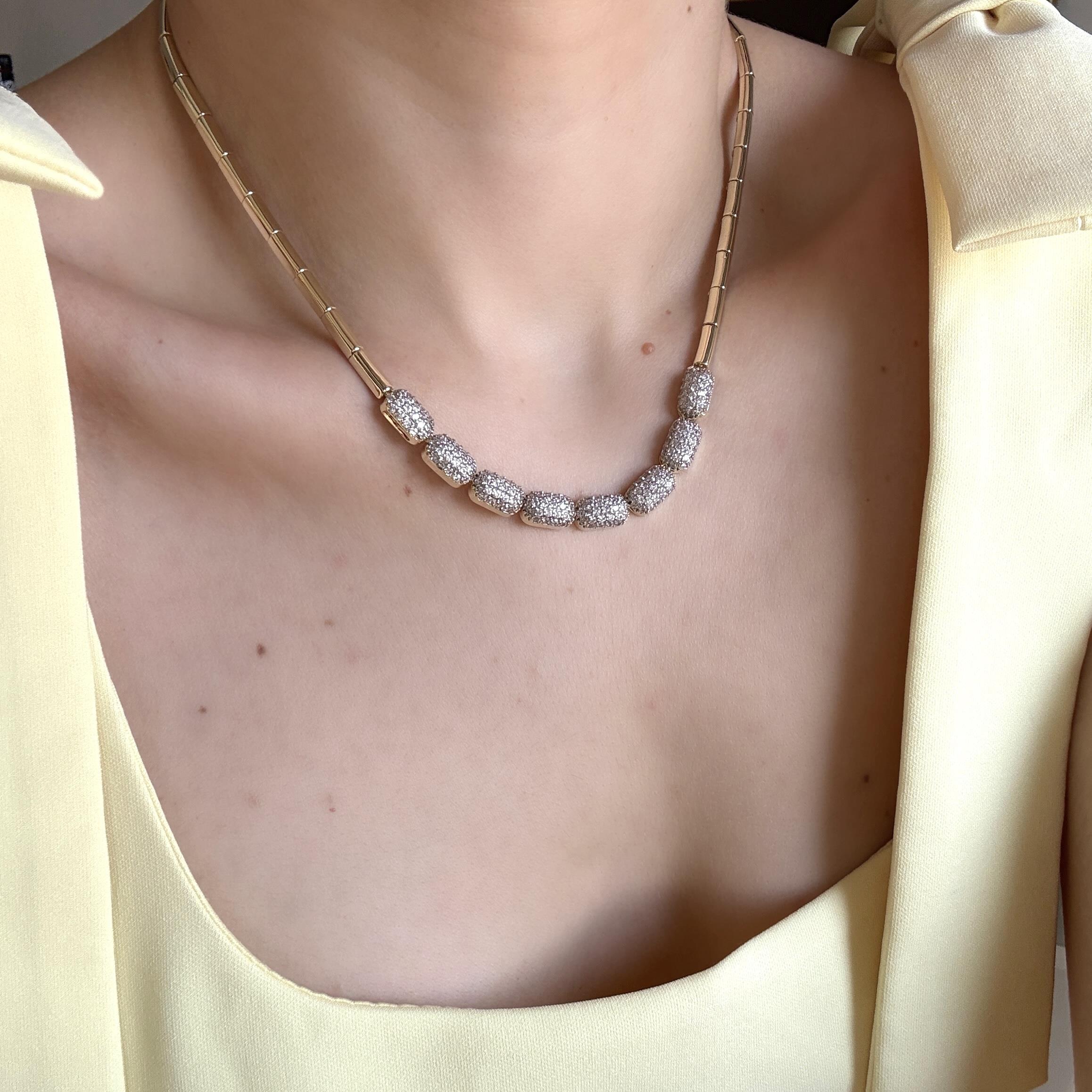 Beyaz Taşlı Tasarım Kolye