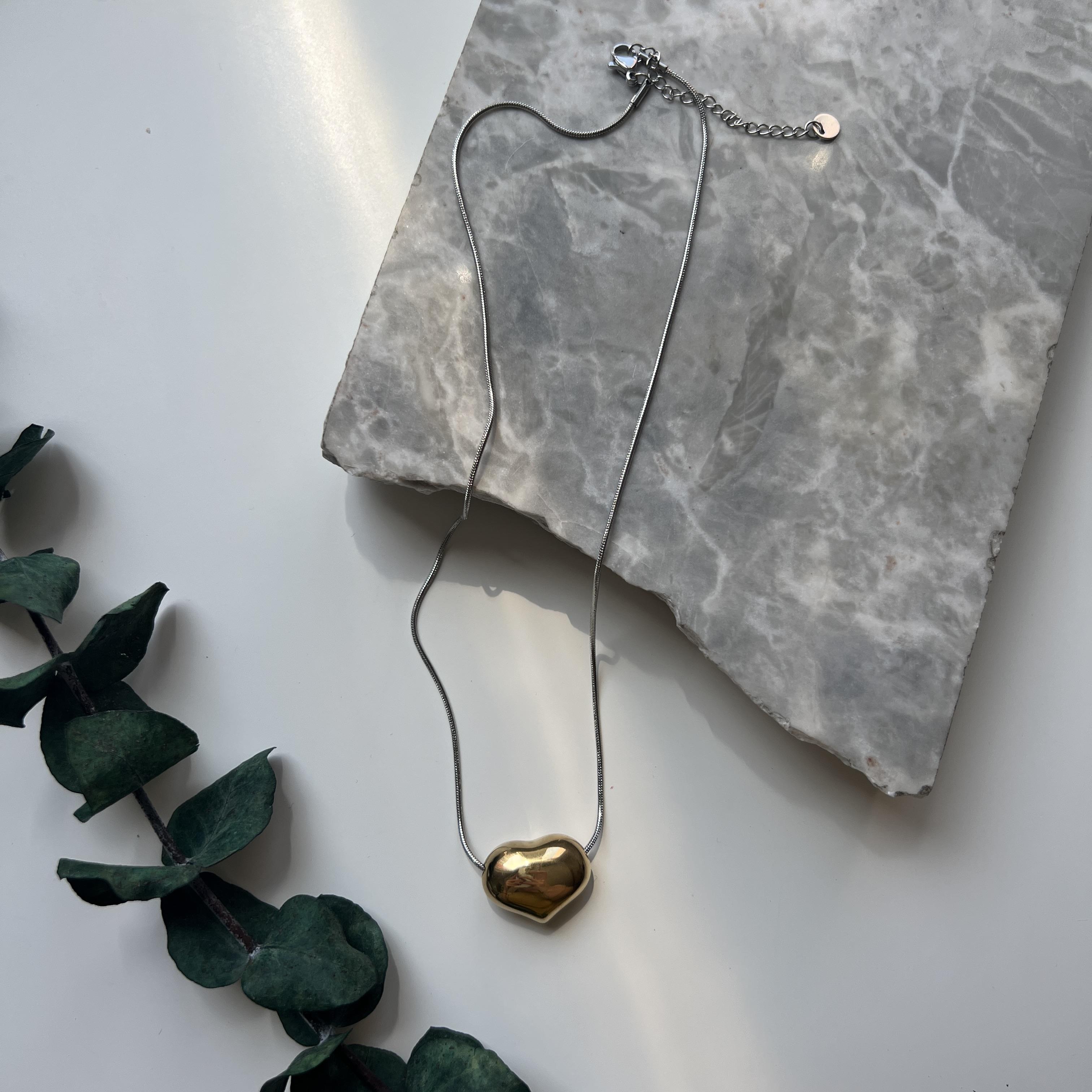 Çelik Mix Bombe Kalp Kolye