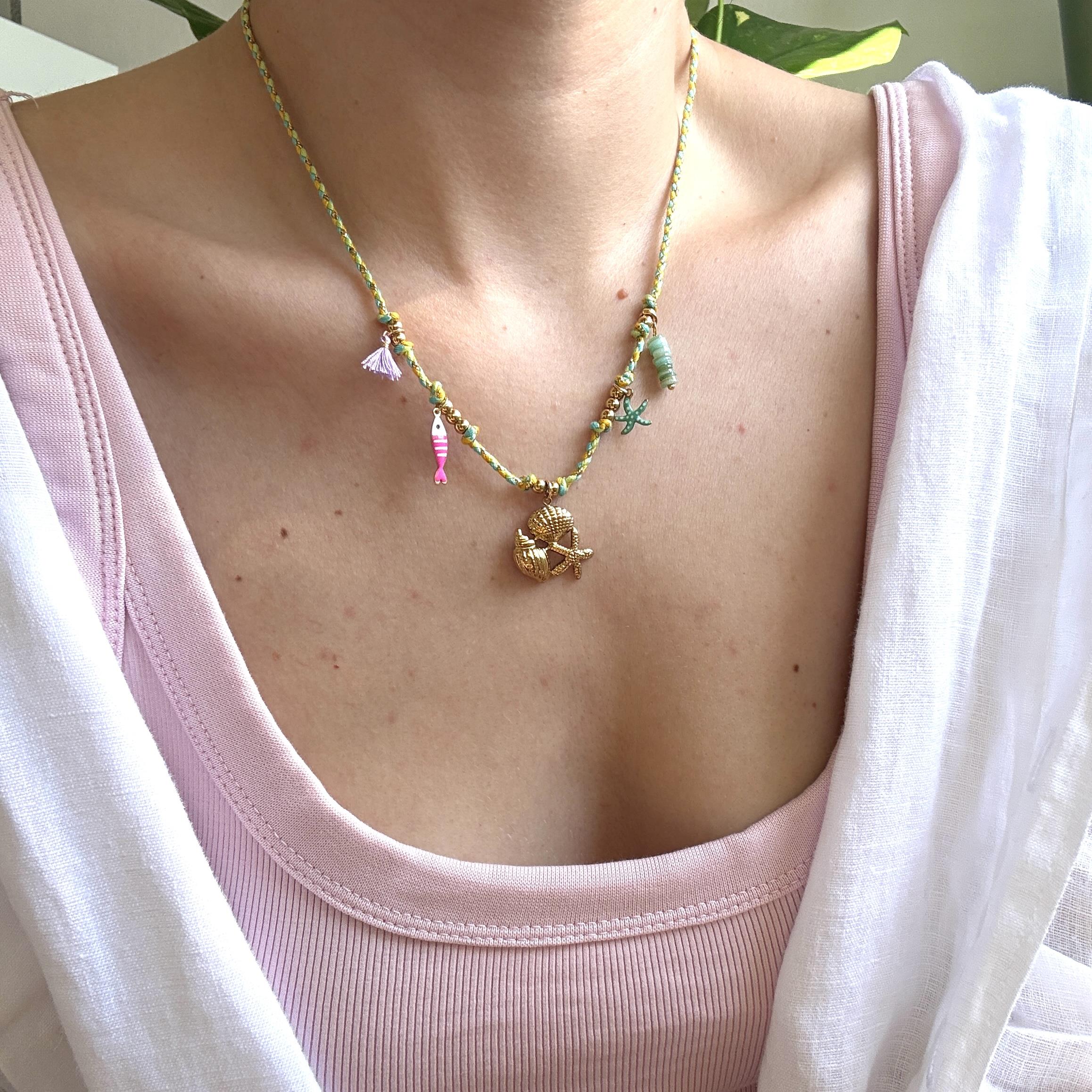 Çelik Renkli İpli Deniz Charm Kolye