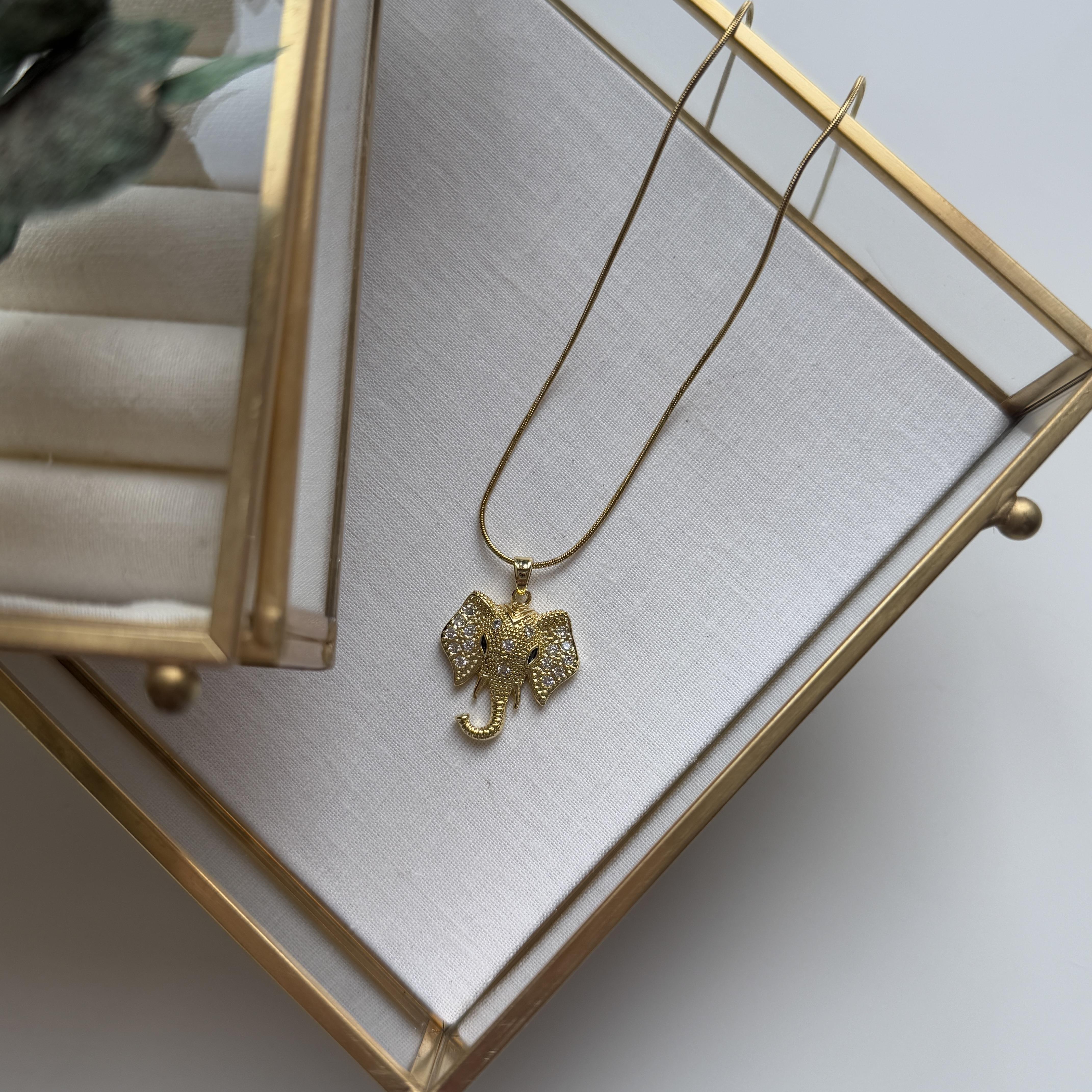 Çelik Taşlı Fil Kolye