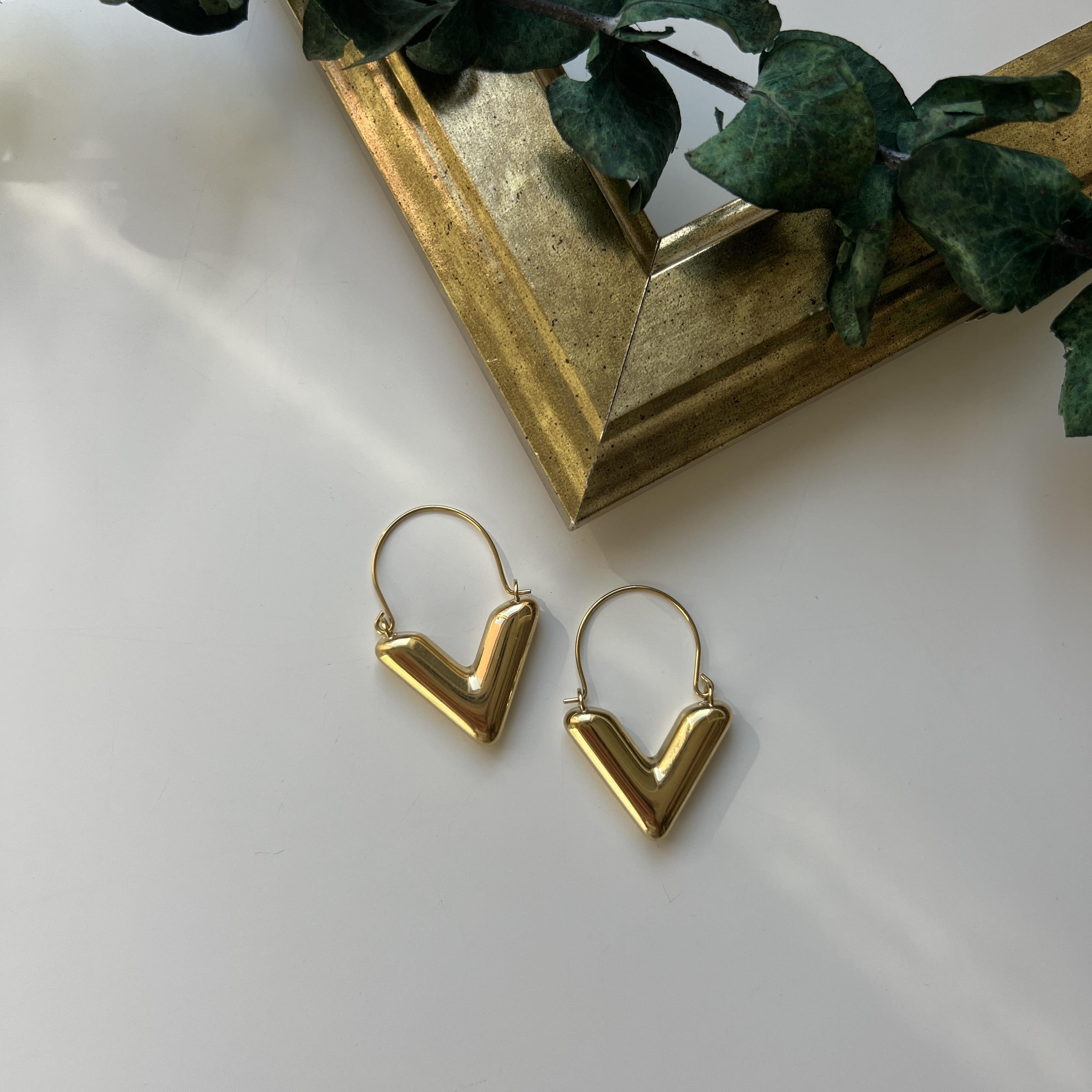 Çelik V Halka Küpe