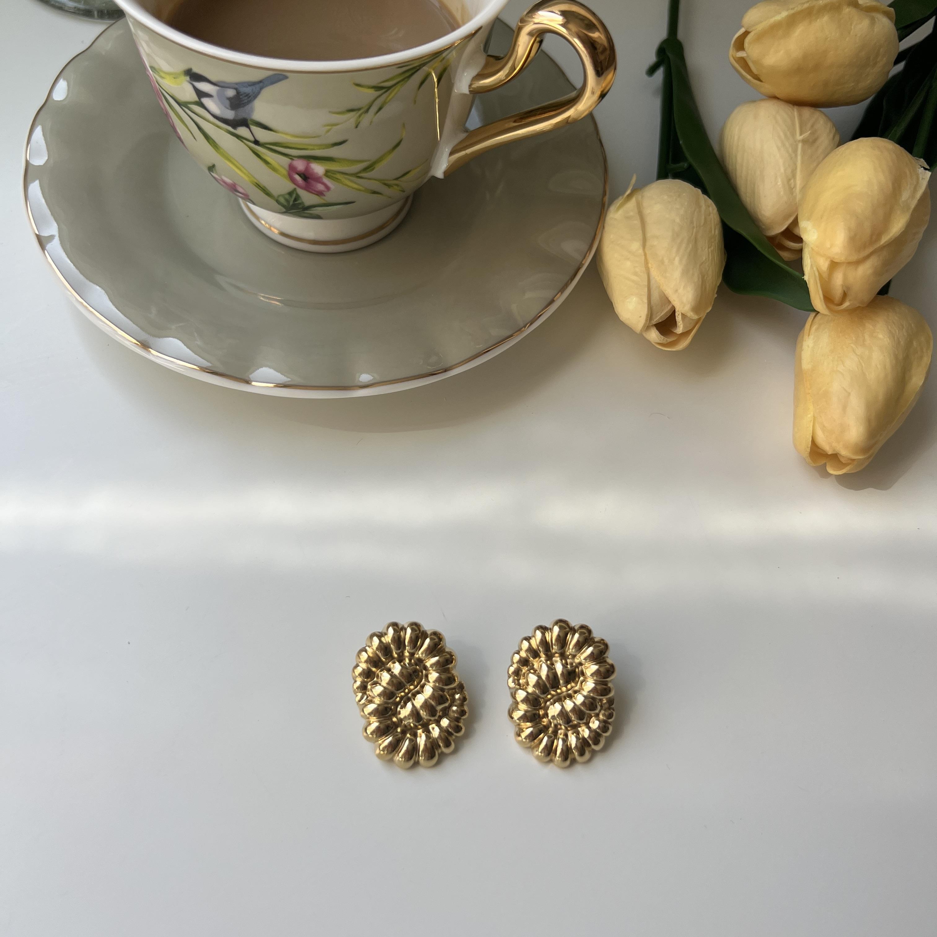 Çelik Vintage Düğüm Küpe