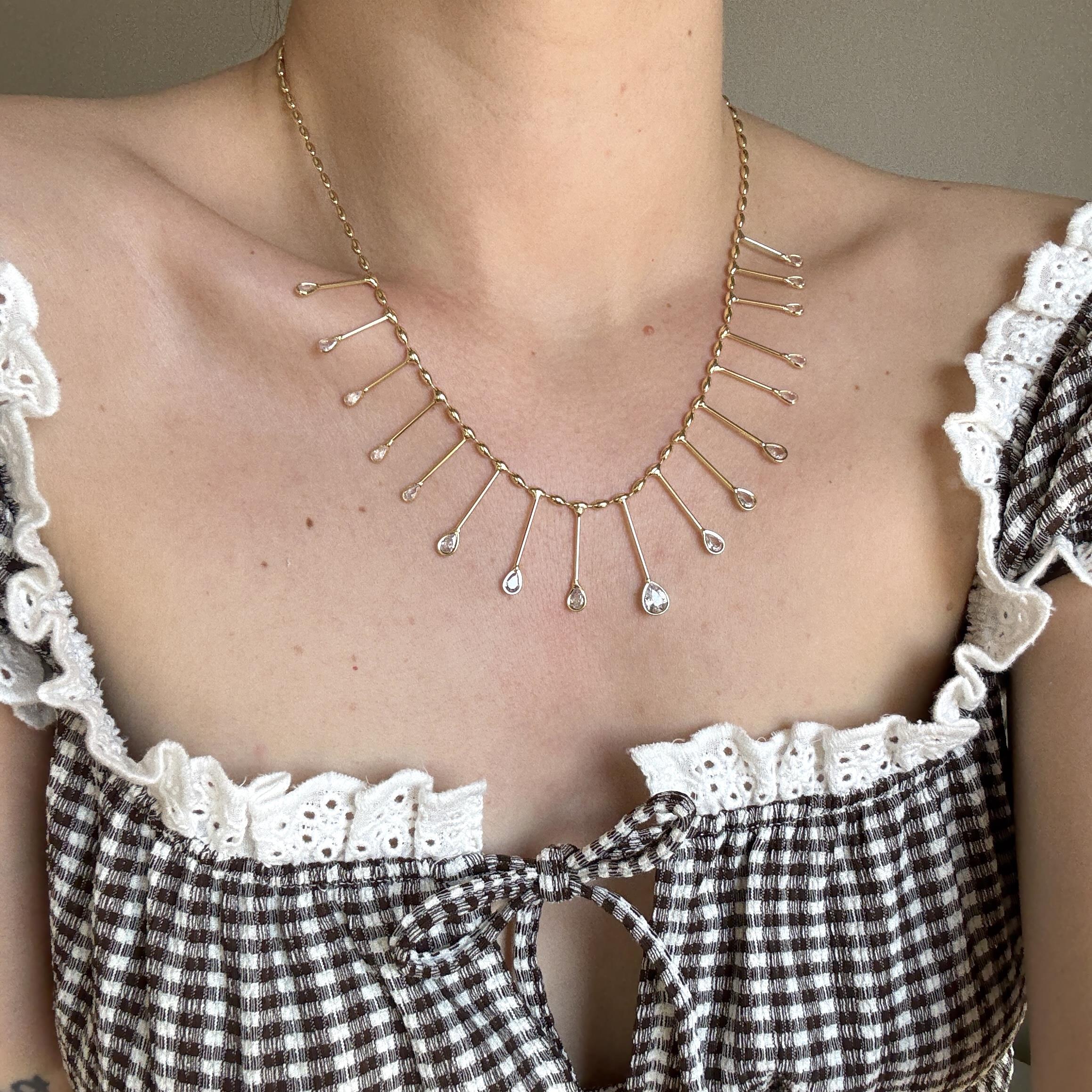 Damla Taşlı Tasarım Kolye