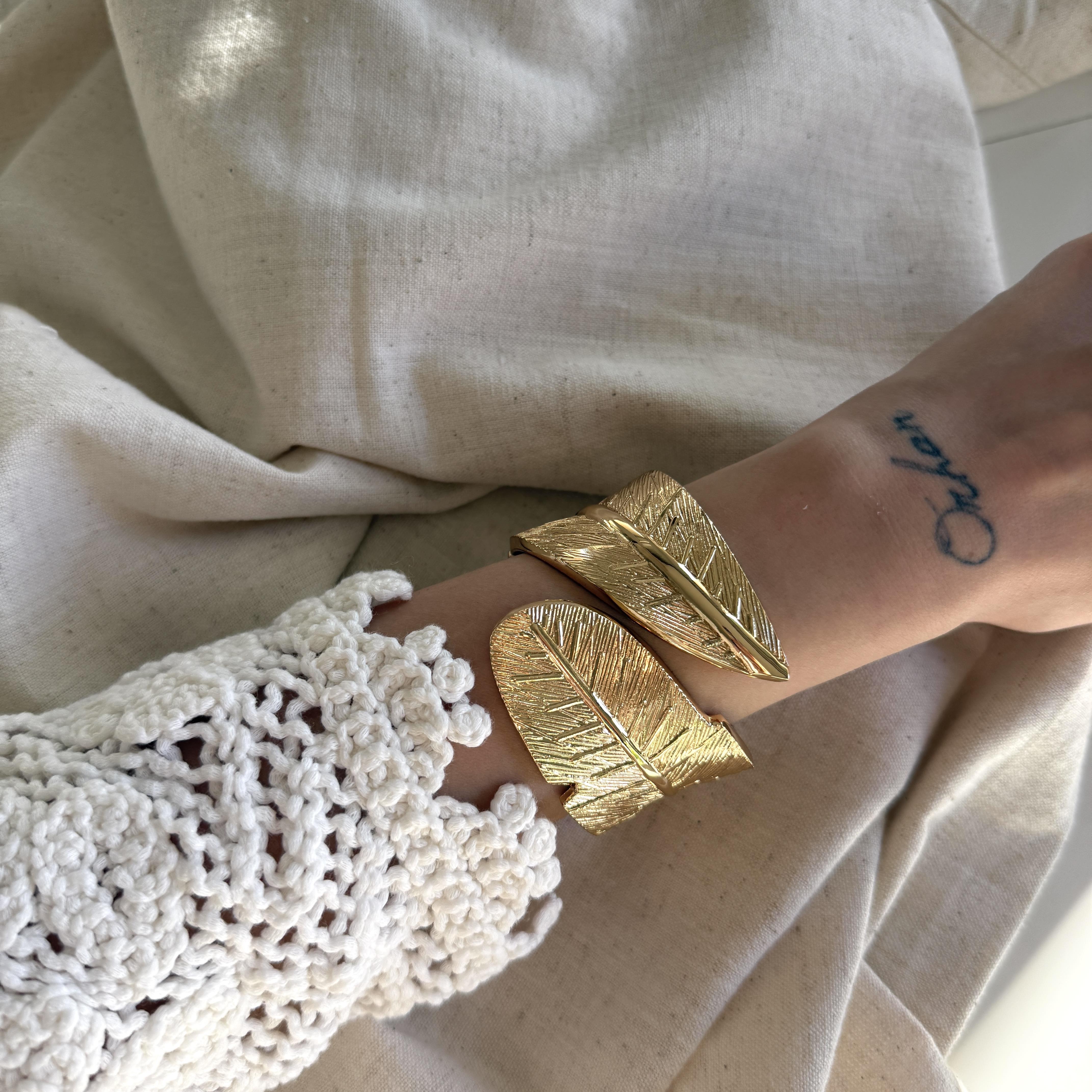 Dokulu Yaprak Kelepçe