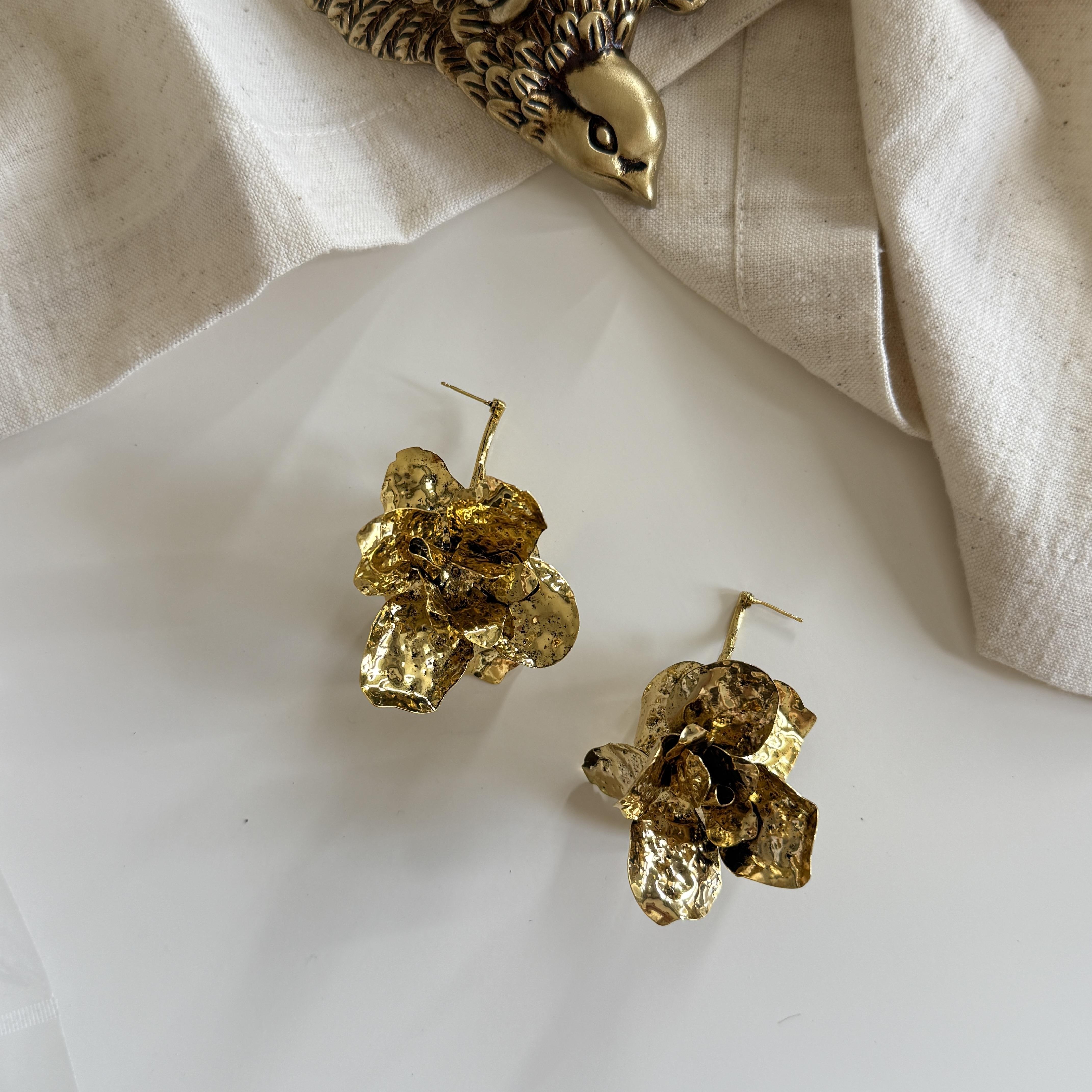 Eskitme Vintage Çiçek Küpe