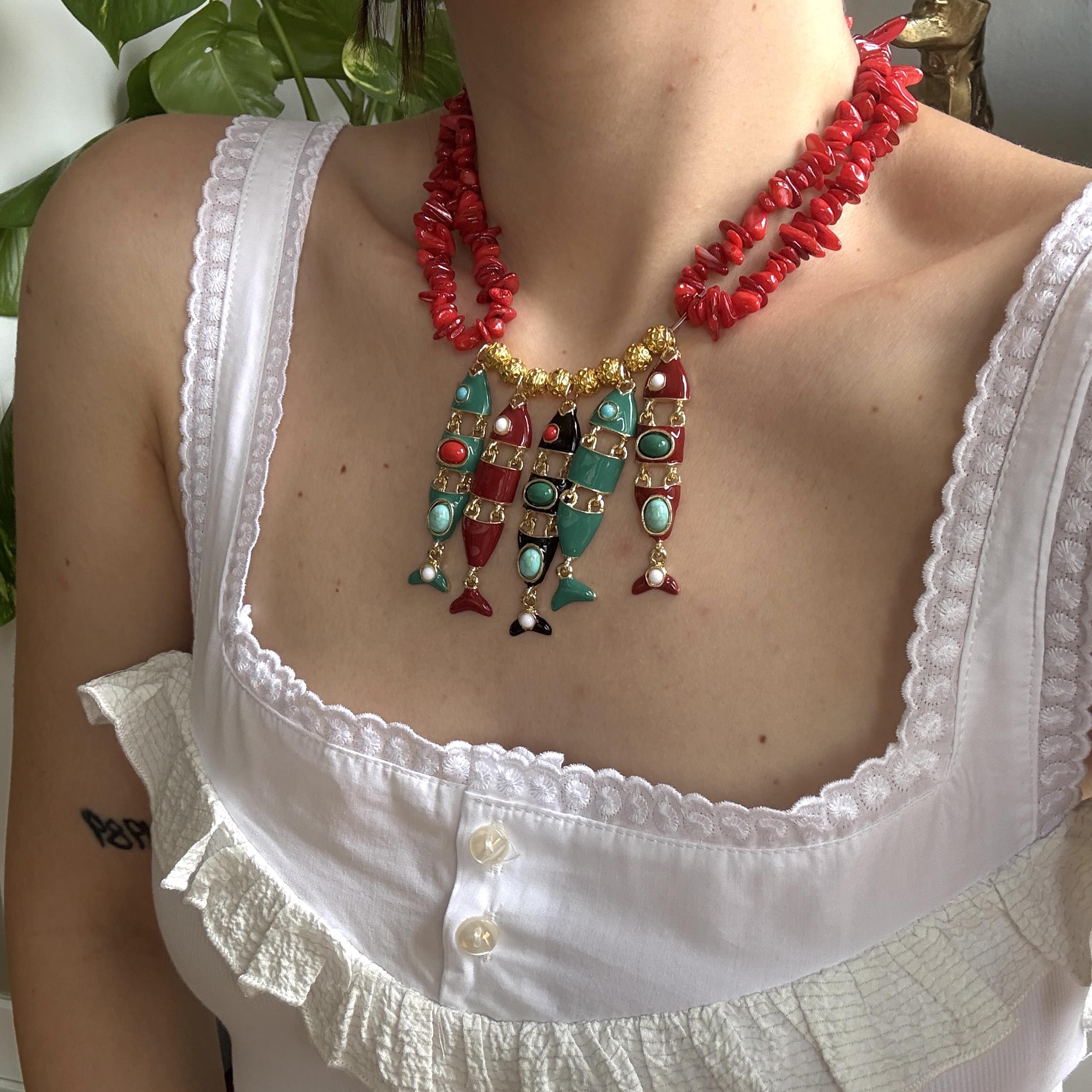 Etnik Mineli Balık Charm Kolye