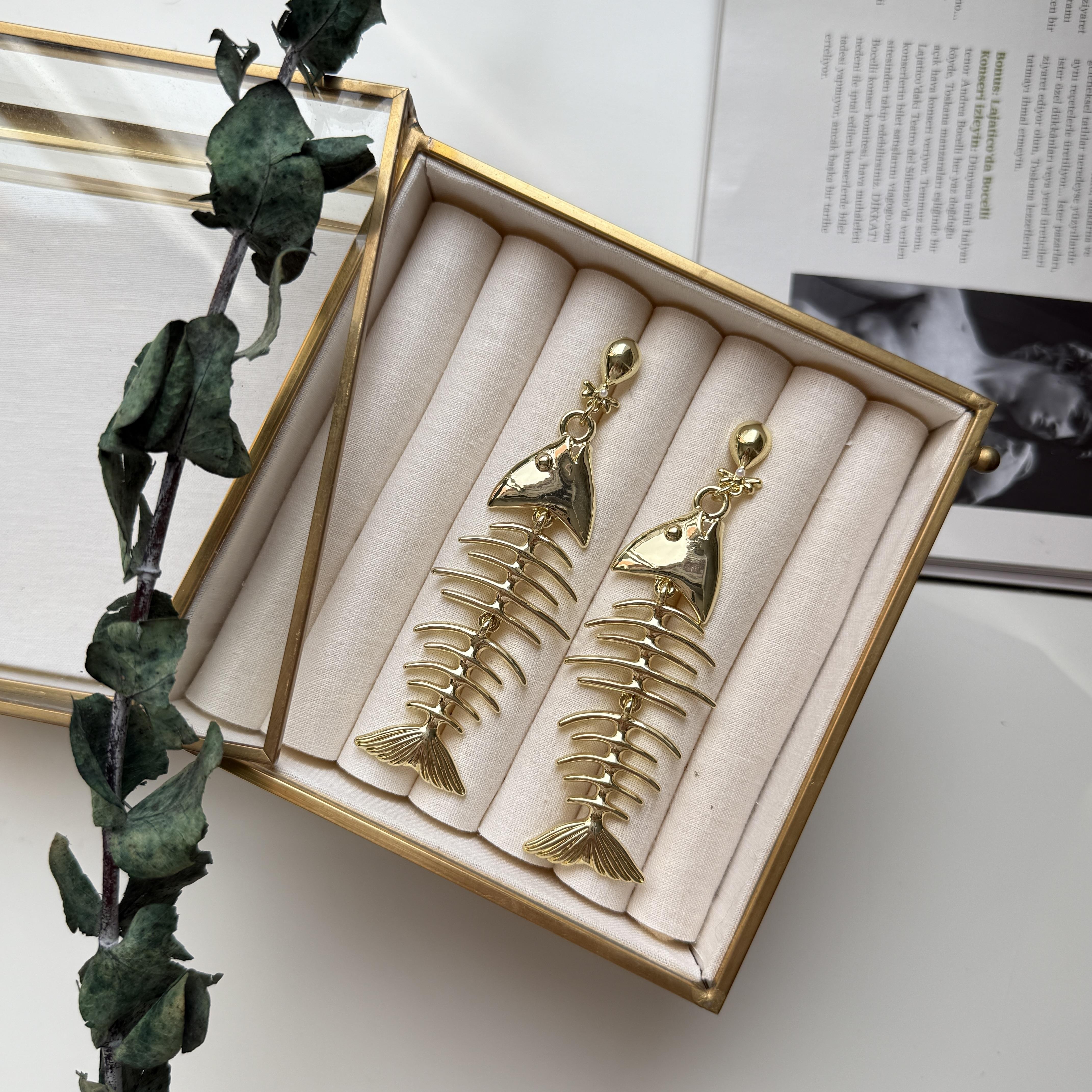 Gold Balık Küpe