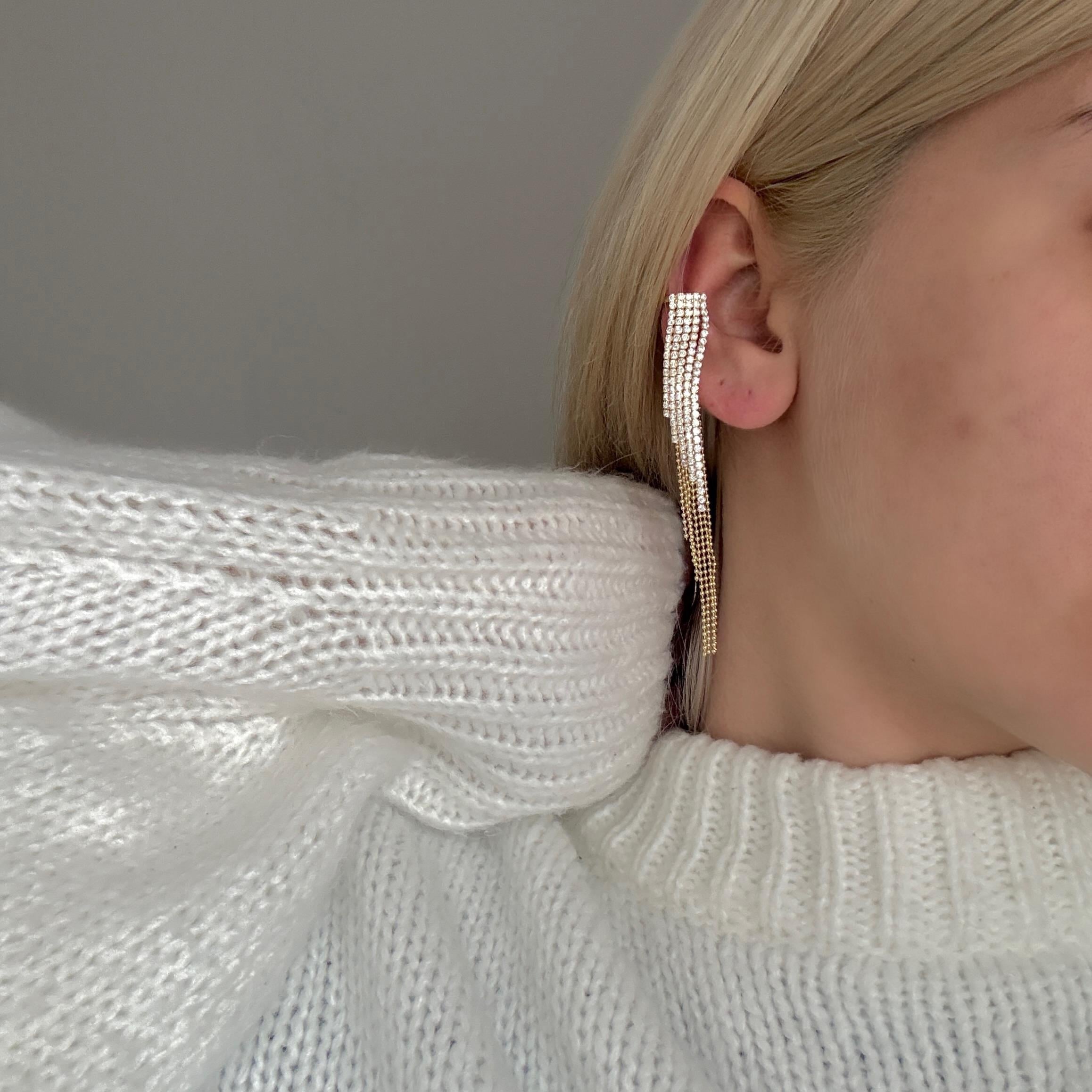 Gold Taş Sallantılı Earcuff