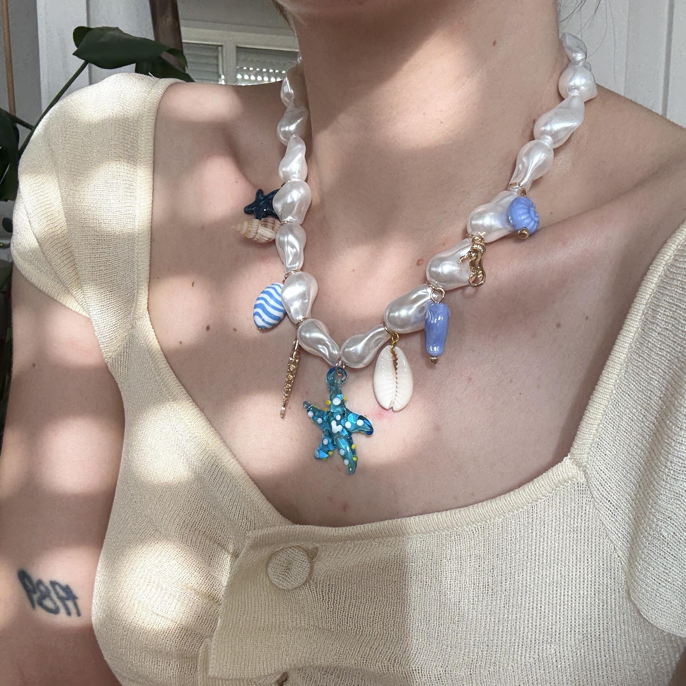 İncili Murano Cam Mavi Deniz Yıldızı Charmlı Kolye