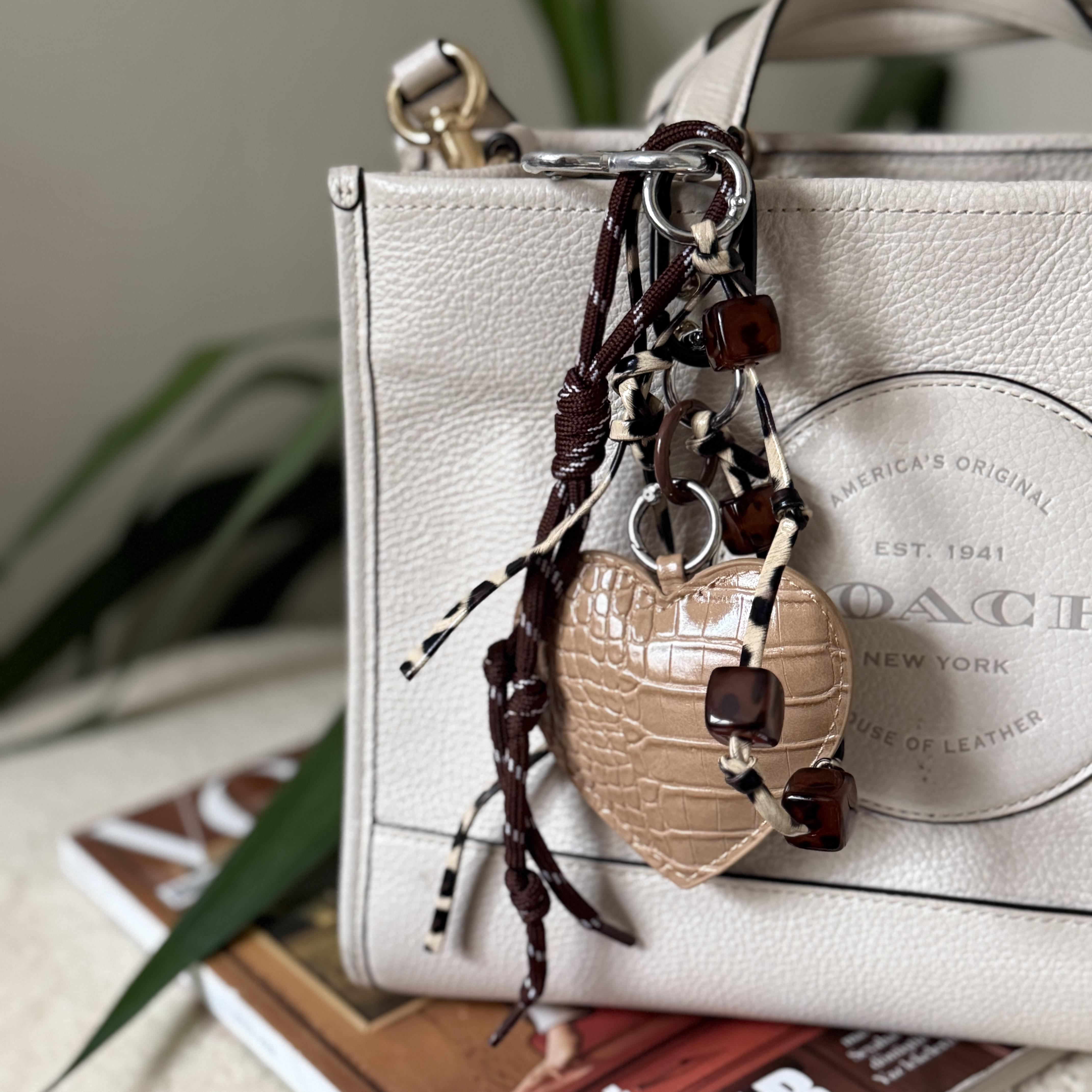 Kahve Kalpli Çanta Aksesuarı&Anahtarlık