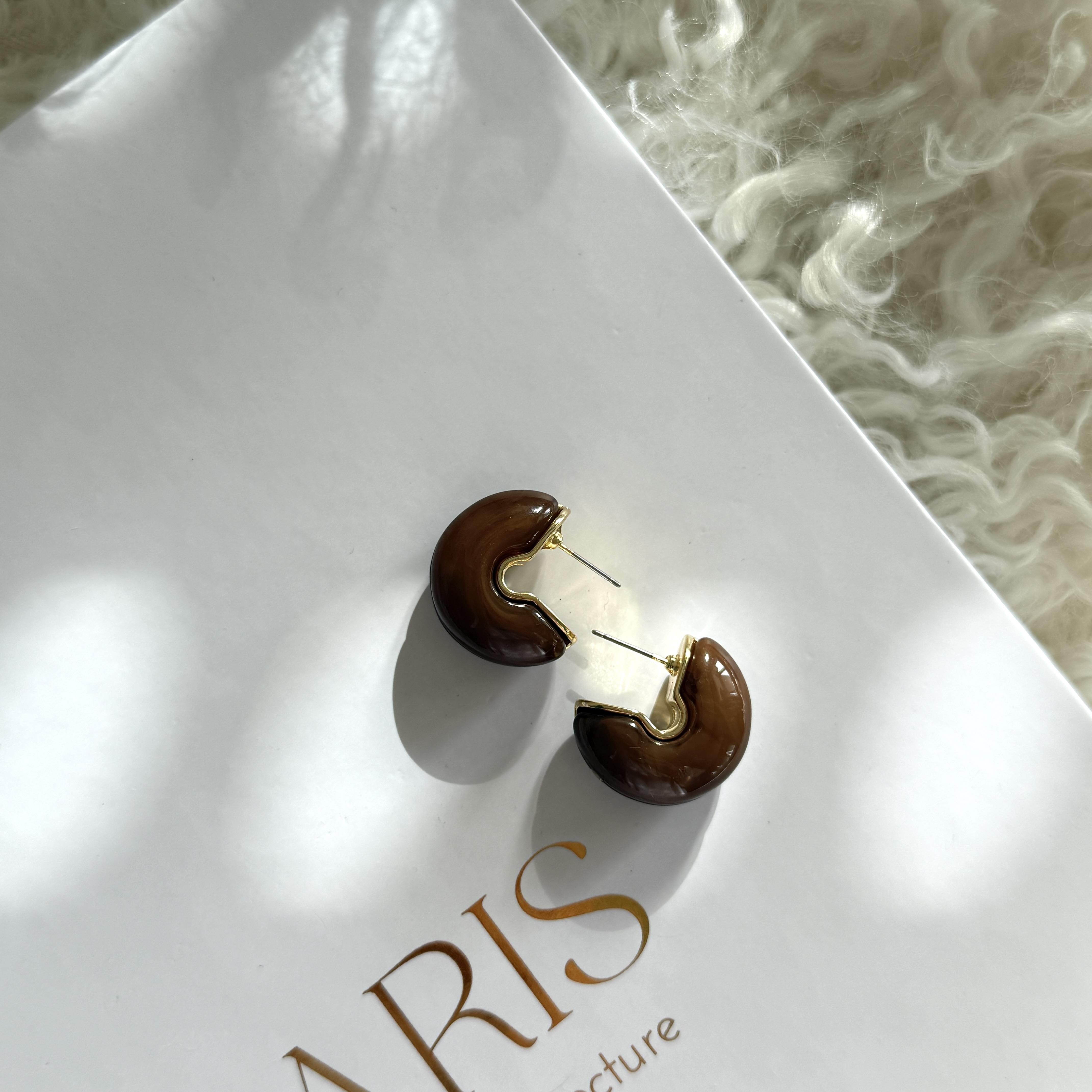 Kahverengi Kemik Halka Küpe