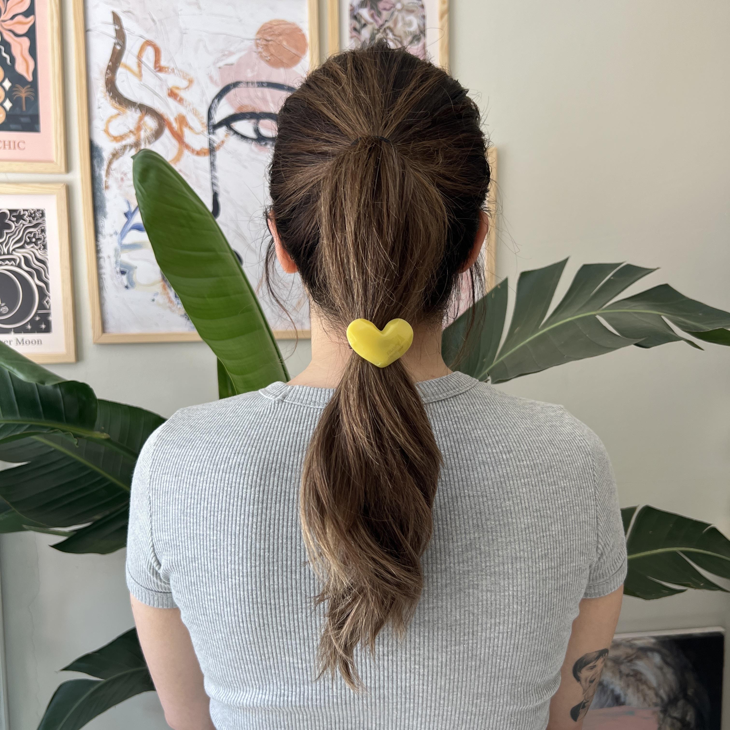 Kemik Sarı Kalp Lastik Toka