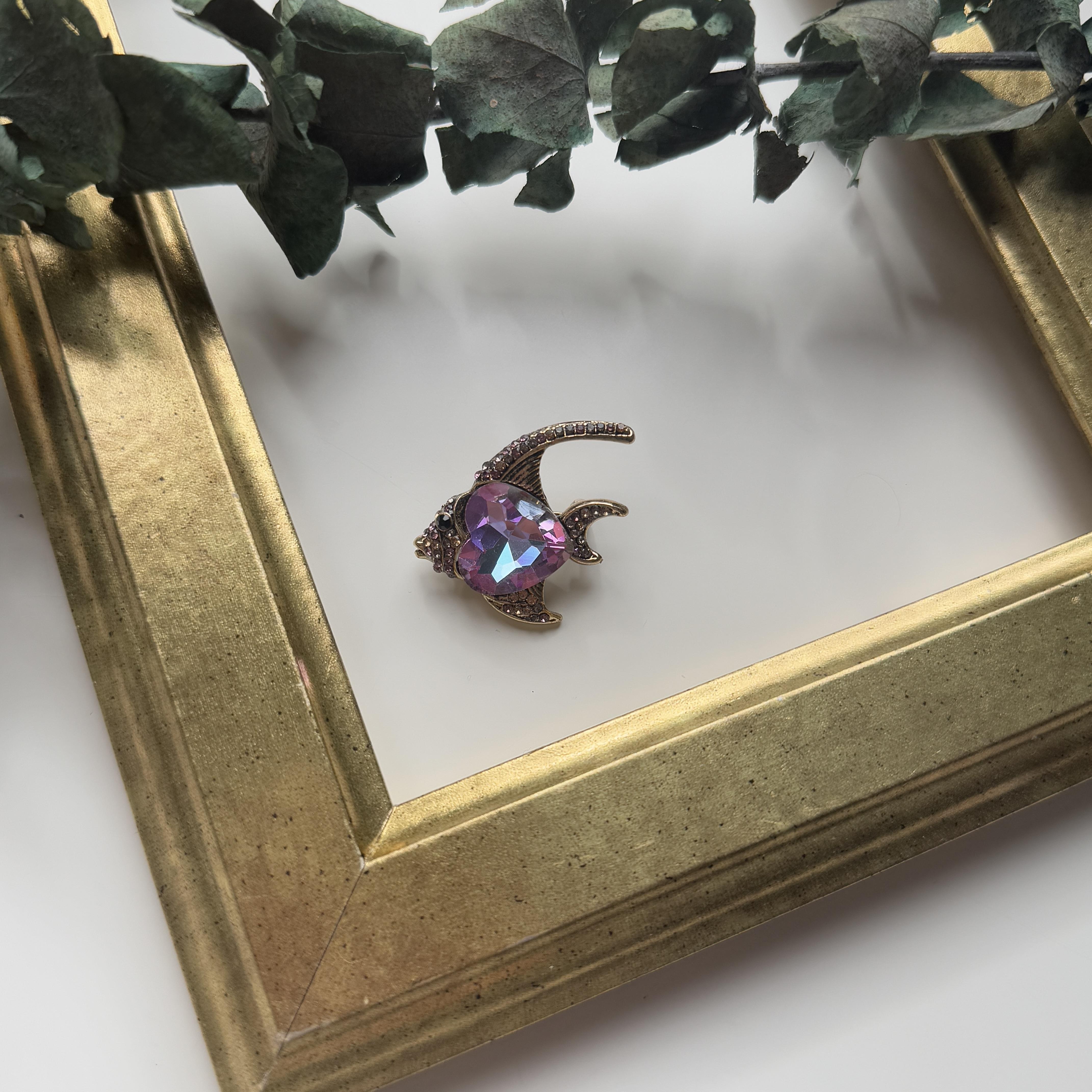 Kristal Taşlı Balık Broş