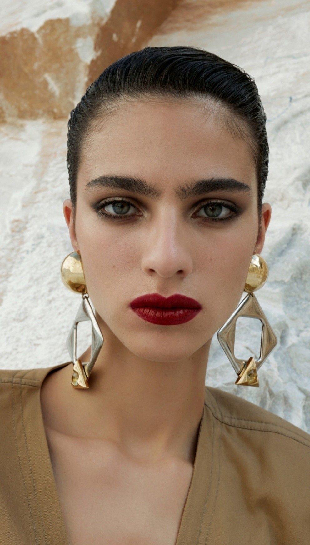 Marka Mix Taşlı Üçgen Küpe