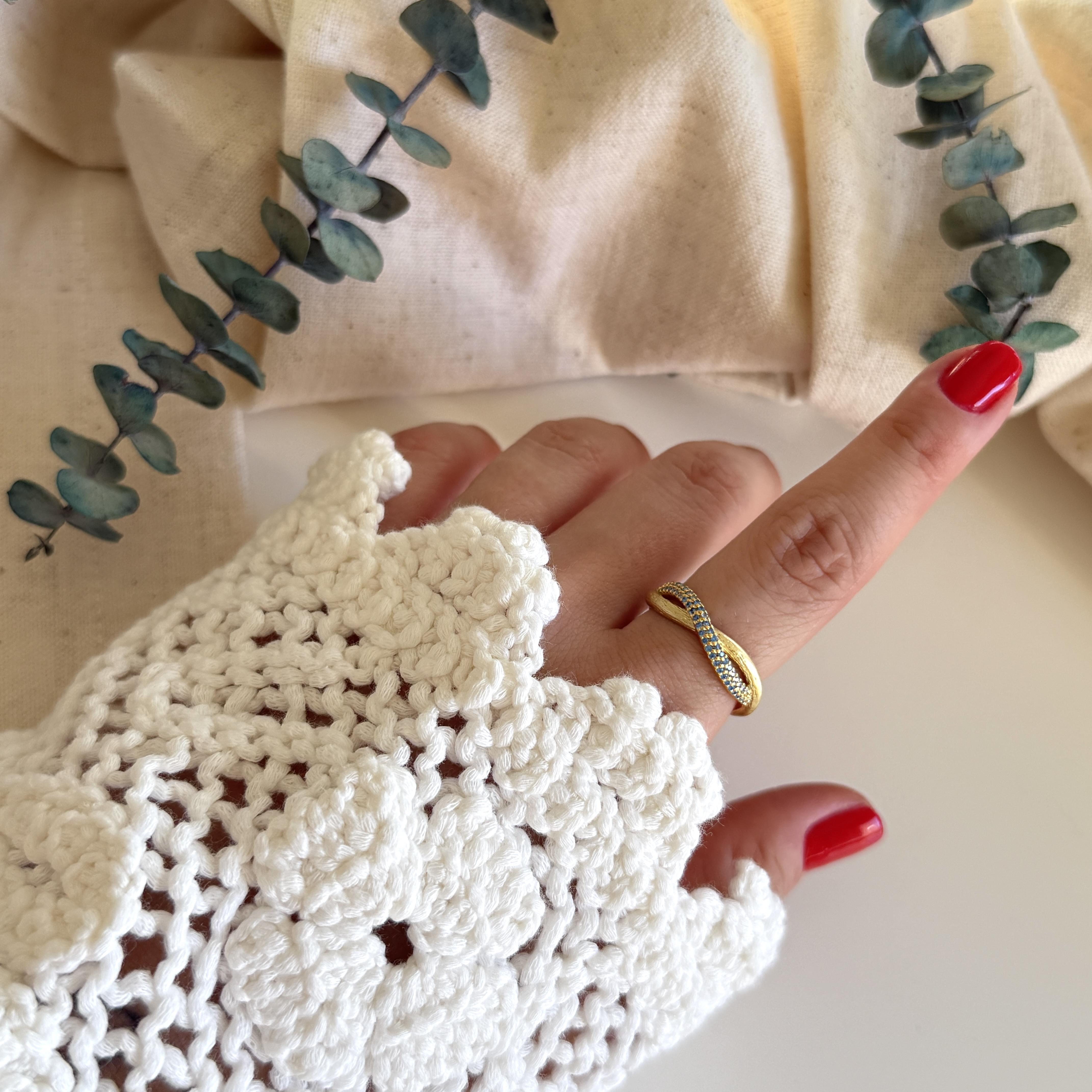 Mat Gold Mavi Taşlı Çapraz Yüzük