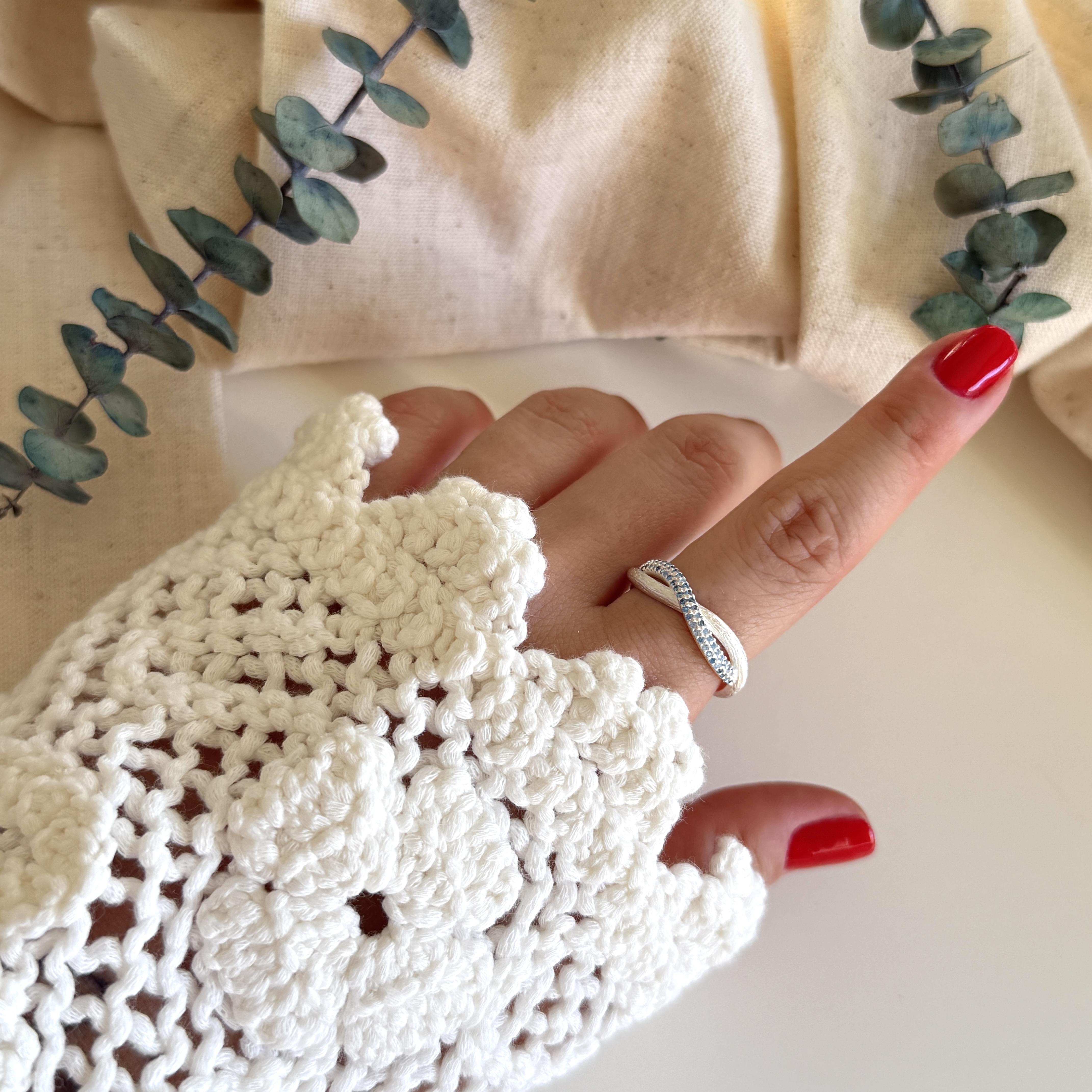 Mat Silver Mavi Taşlı Çapraz Yüzük