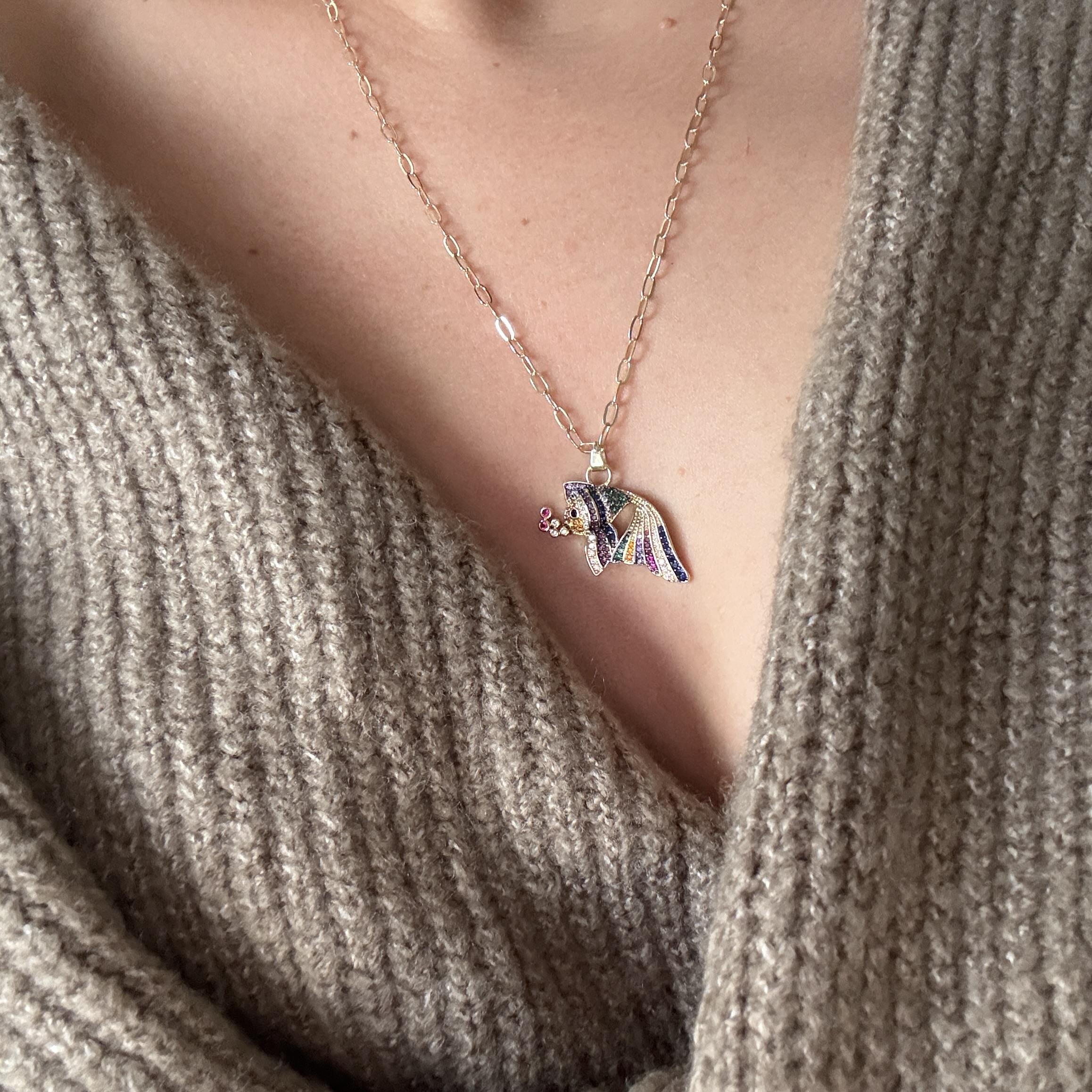 Özel Seri Baloncuklu Taşlı Balık Kolye