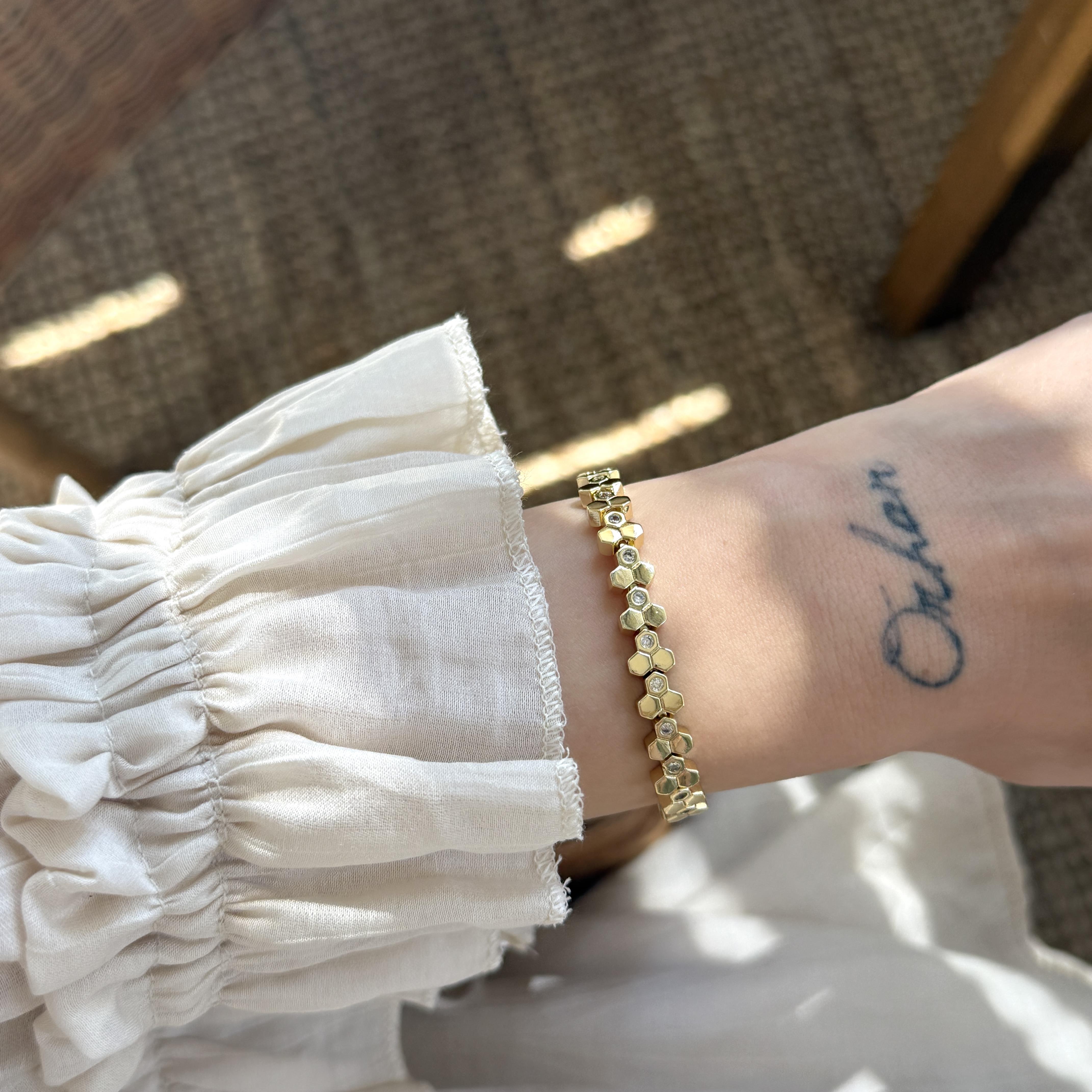 Özel Seri Petek Bileklik