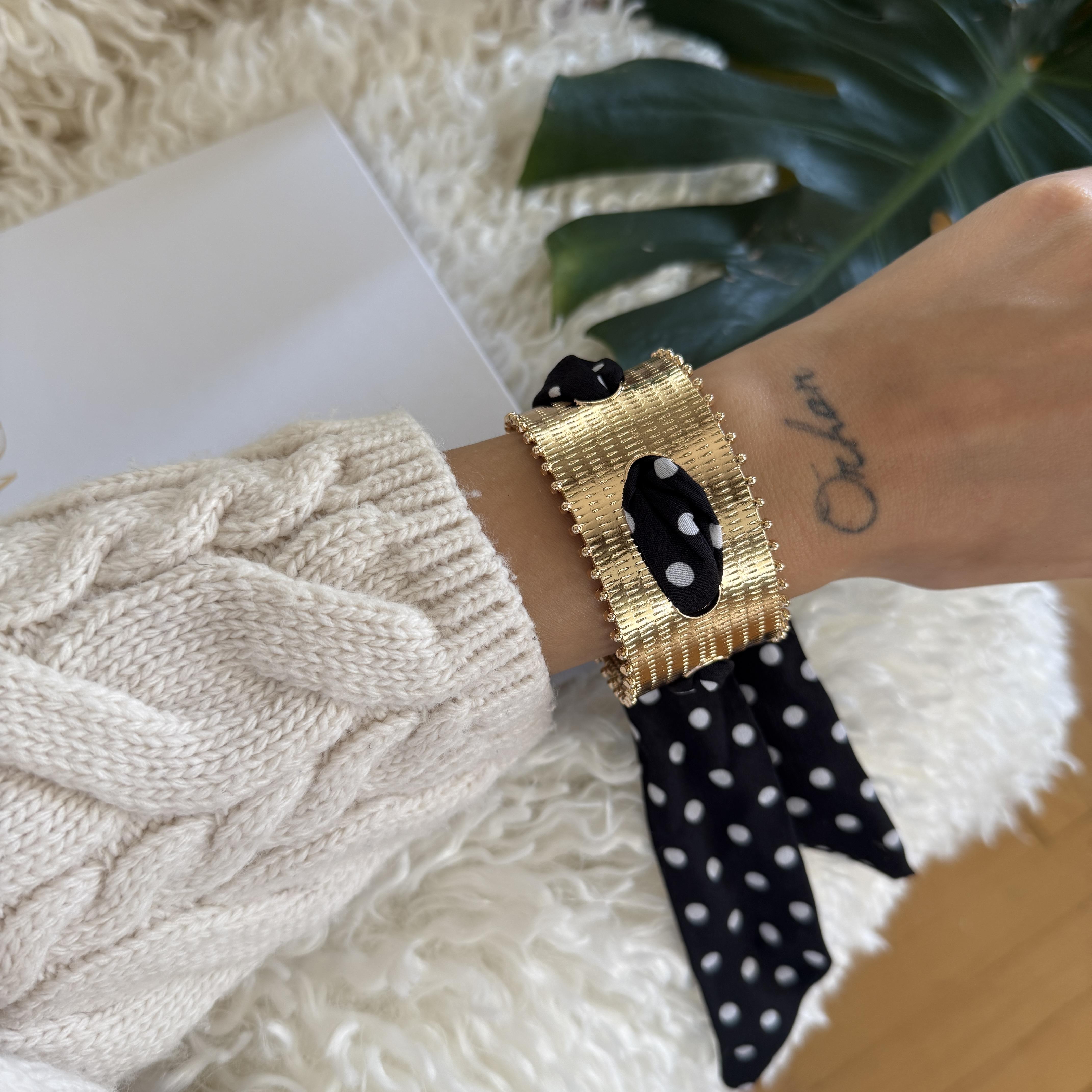 Puantiyeli Fular Bileklik