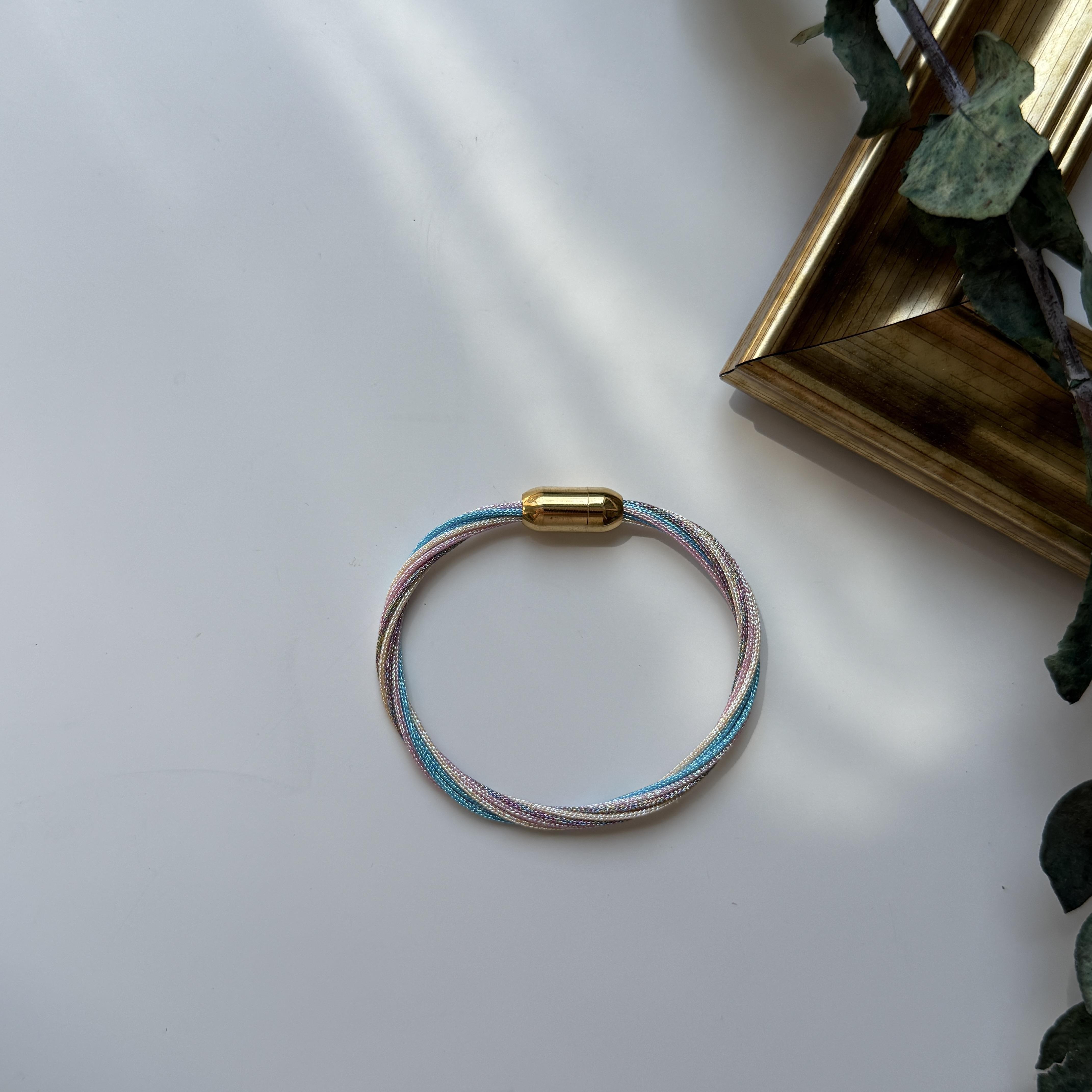 Renkli Burgu Mıknatıslı Bileklik