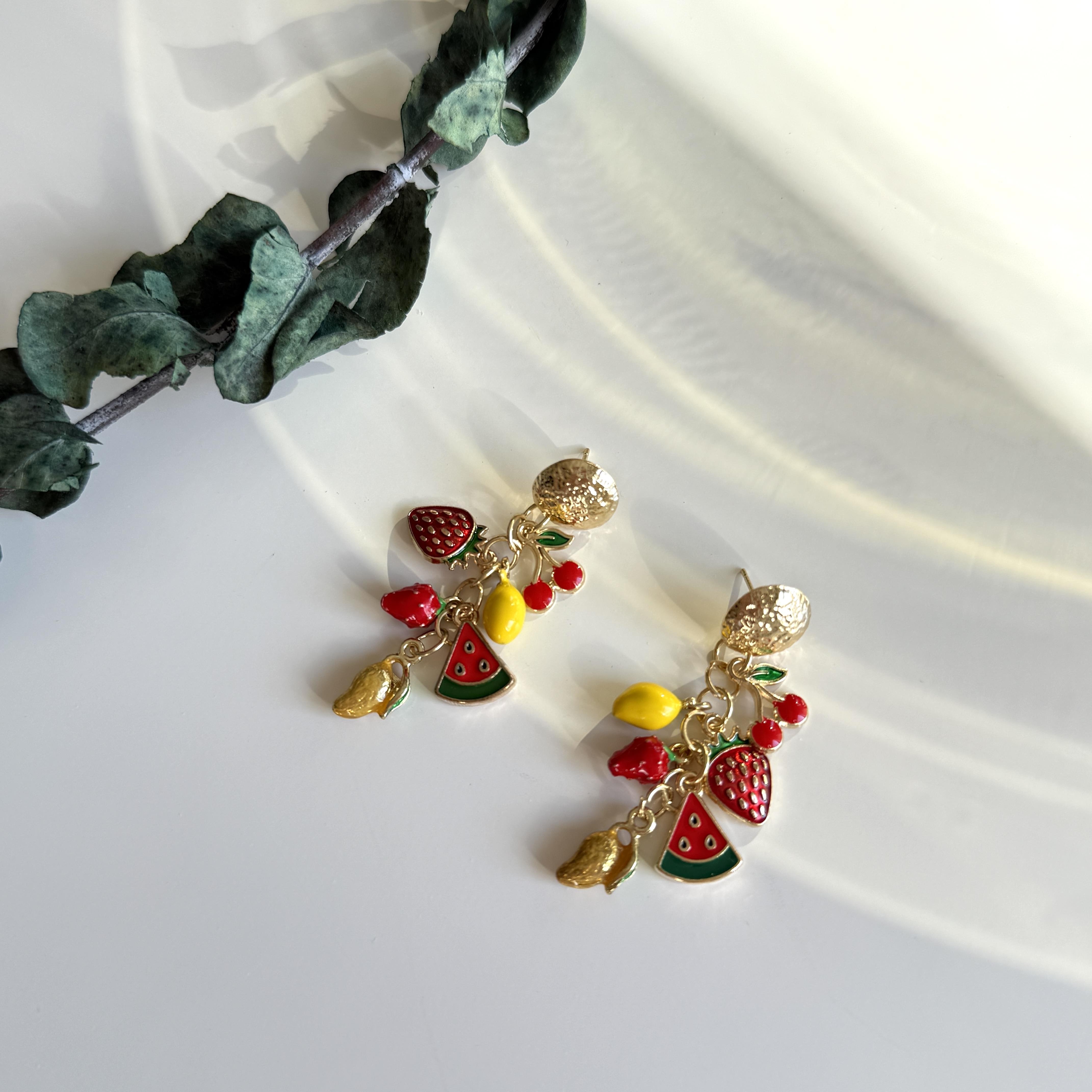 Sallantılı Meyve Charm Küpe